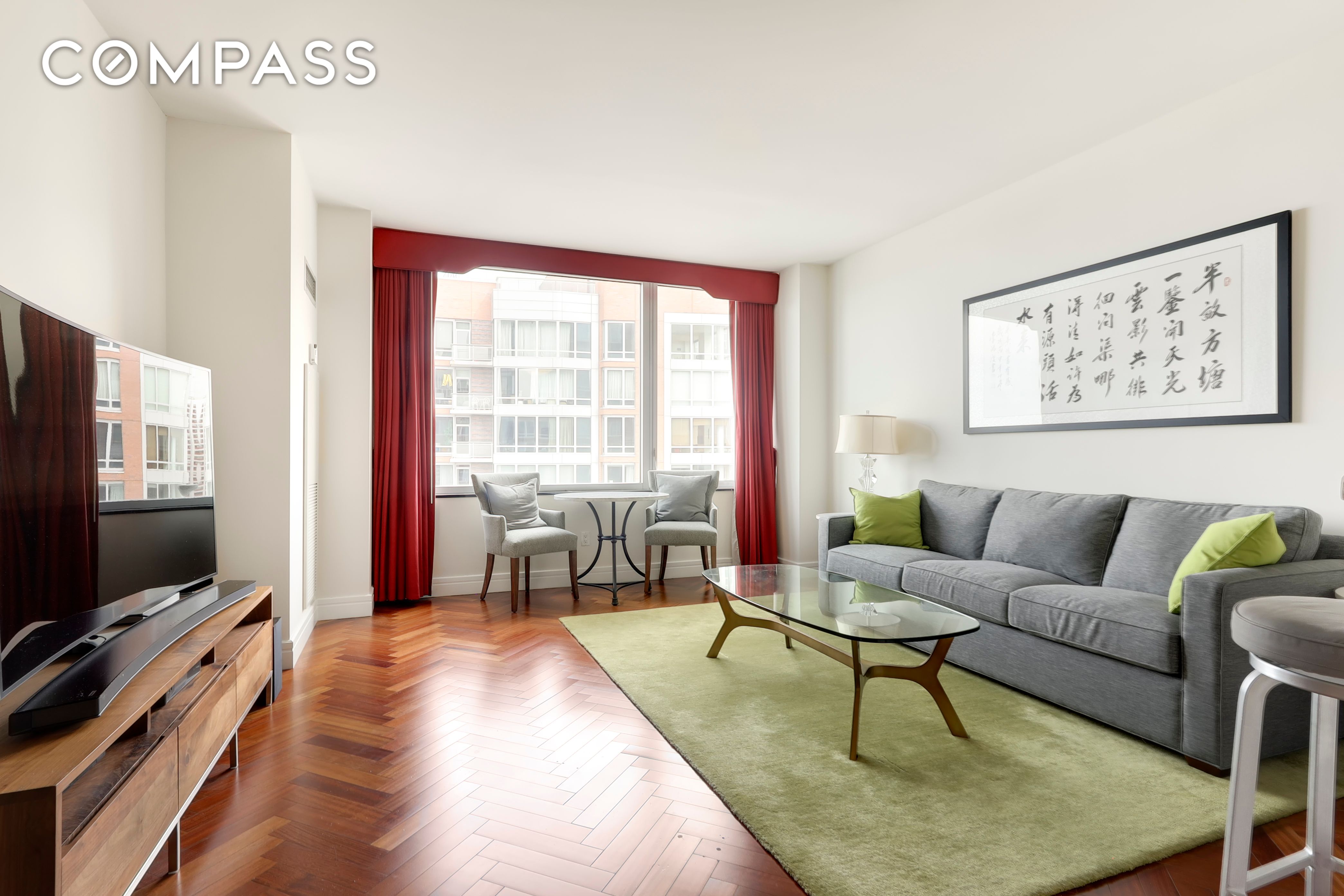 10 West Street 33B, Battery Park City, Downtown, NYC - 1 Bedrooms  
1.5 Bathrooms  
3 Rooms - 