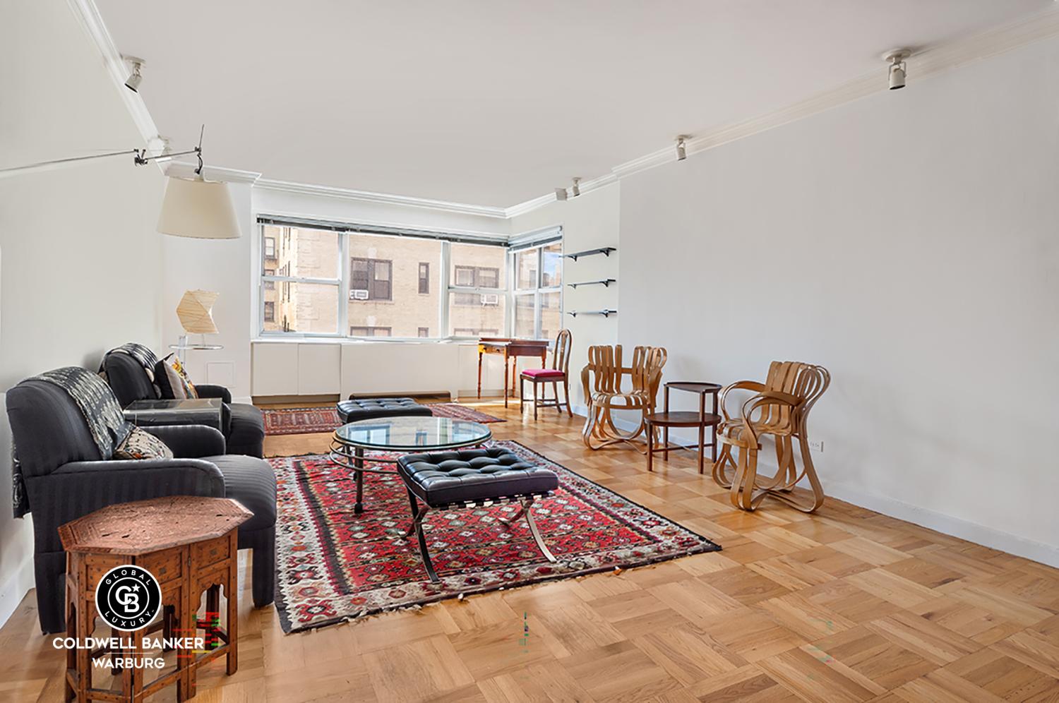 35 East 85th Street 9D, Upper East Side, Upper East Side, NYC - 2 Bedrooms  
2 Bathrooms  
5 Rooms - 