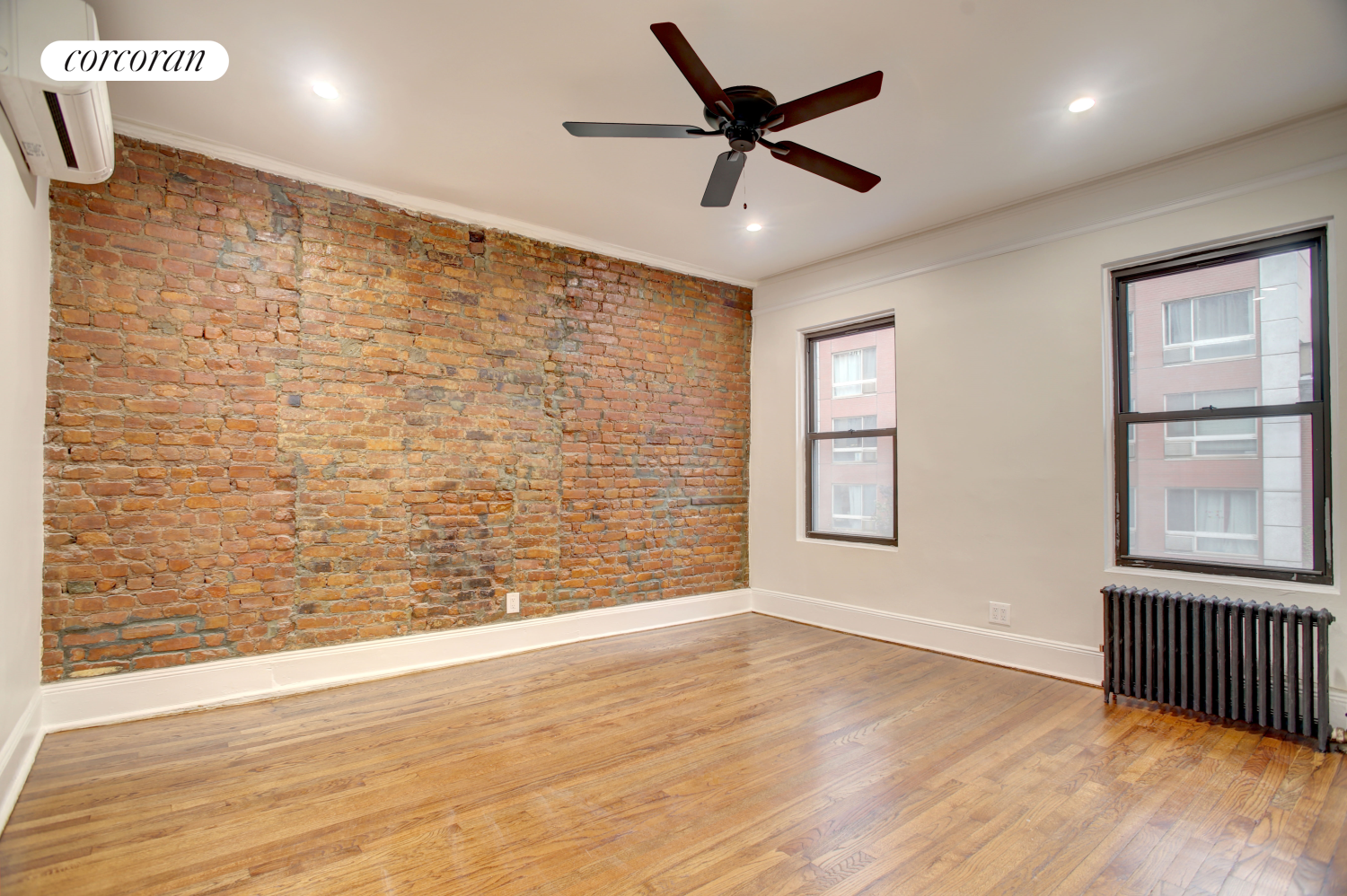 364 West 30th Street 5, Chelsea,  - 2 Bedrooms  
1 Bathrooms  
4 Rooms - 