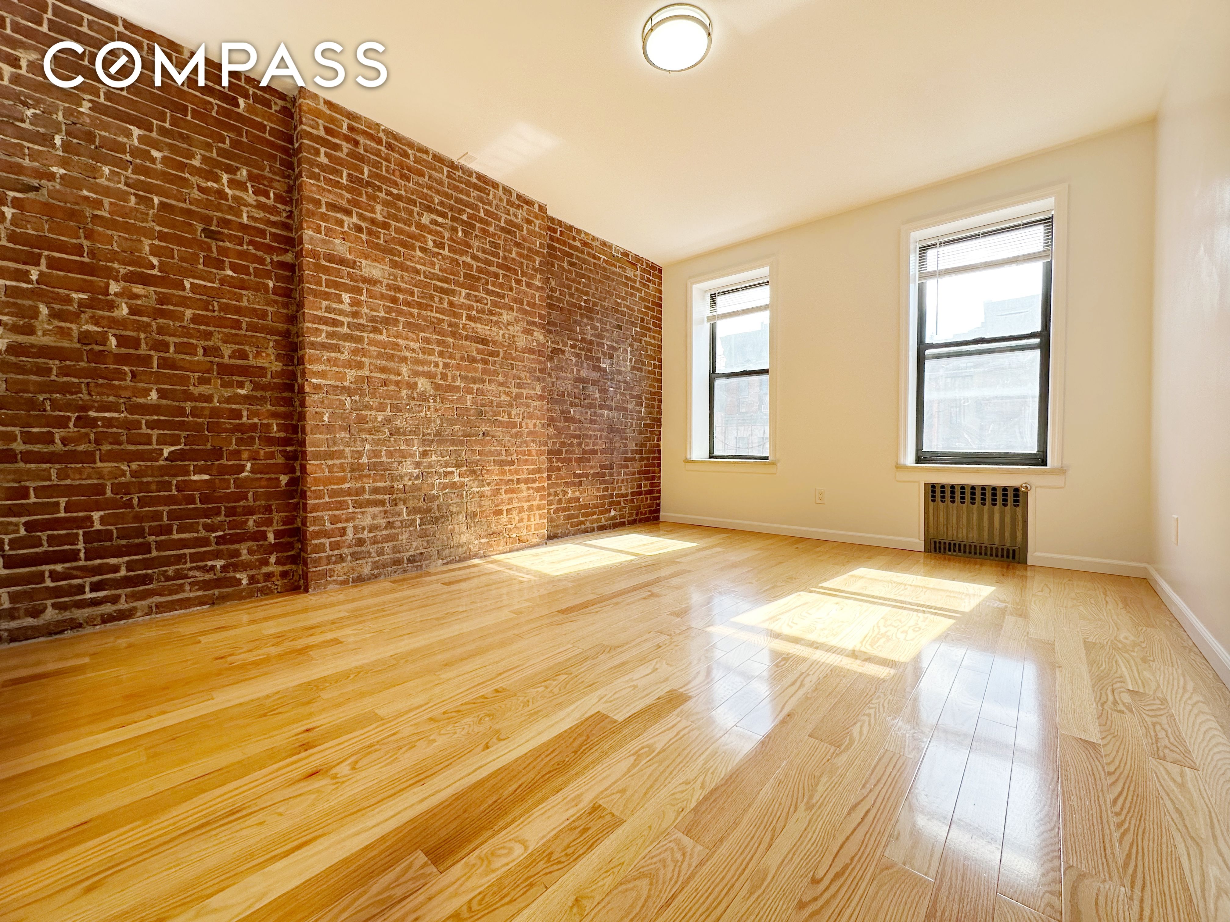 Photo 1 of 75 Madison Street 10, Lower East Side, NYC, $3,200, Web #: 1090172119