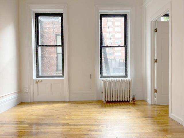 222 West 20th Street 12, Chelsea, Downtown, NYC - 2 Bedrooms  
1 Bathrooms  
4 Rooms - 