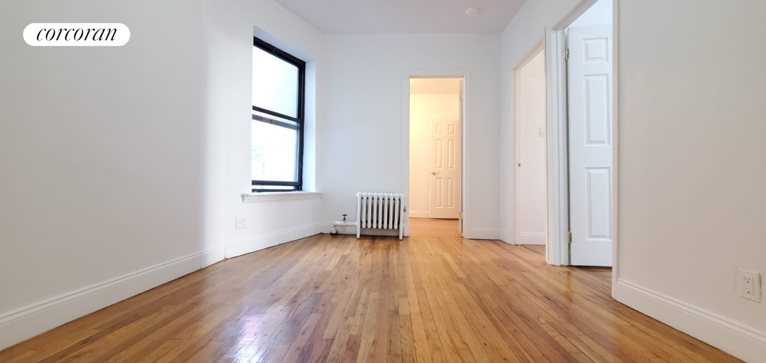 1636 Lexington Avenue 8A, East Harlem, Upper Manhattan, NYC - 3 Bedrooms  
1 Bathrooms  
5 Rooms - 