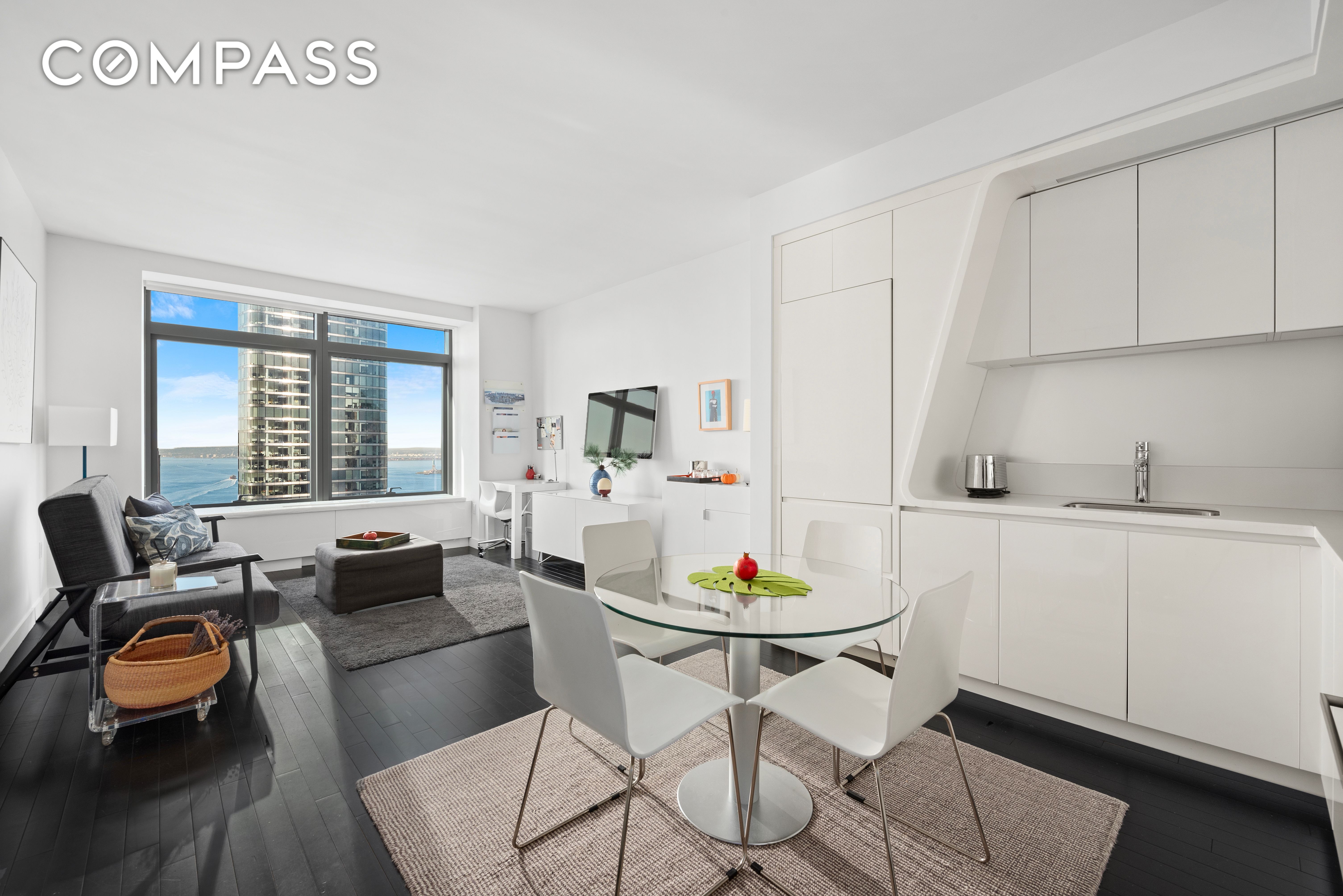 123 Washington Street 49G, Financial District, Downtown, NYC - 1 Bedrooms  
1 Bathrooms  
3 Rooms - 