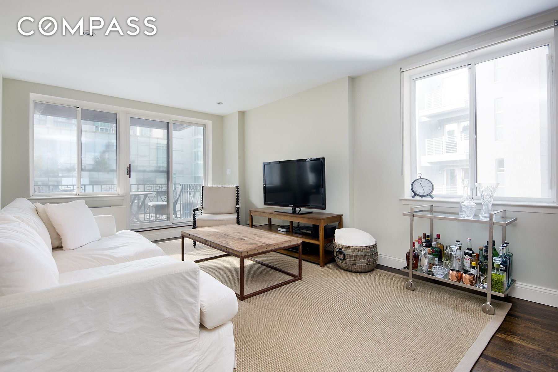 366 West 11th Street 8E, West Village, Downtown, NYC - 1 Bedrooms  
1 Bathrooms  
3 Rooms - 