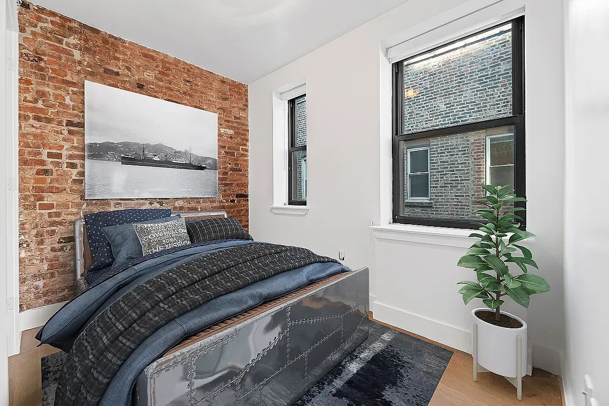 303 Broome Street 8Se, Lower East Side, Downtown, NYC - 2 Bedrooms  
1 Bathrooms  
3 Rooms - 