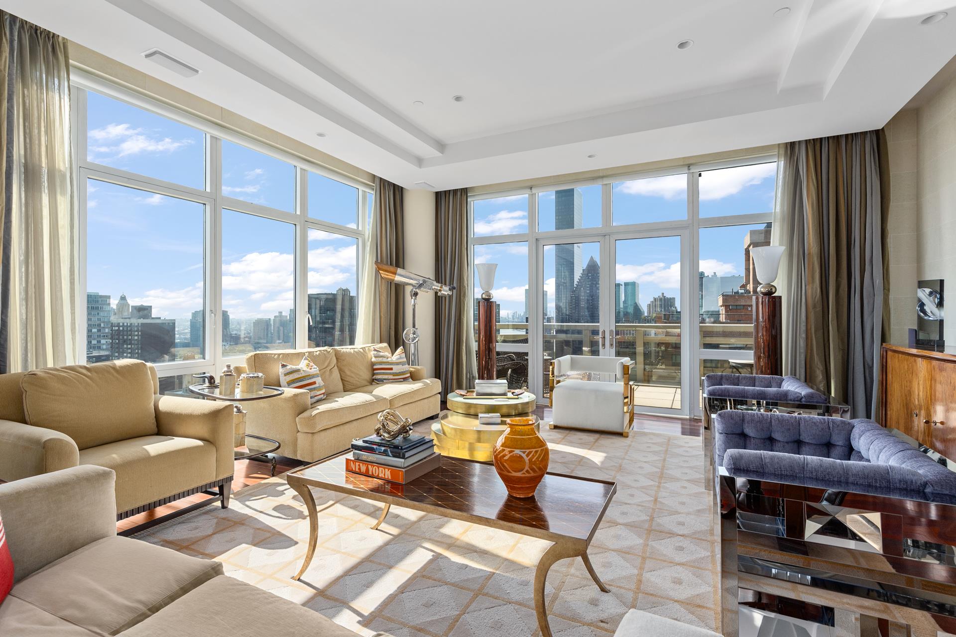 Photo 1 of 300 East 55th Street Phc, Midtown East, NYC, $6,250,000, Web #: 1090269641