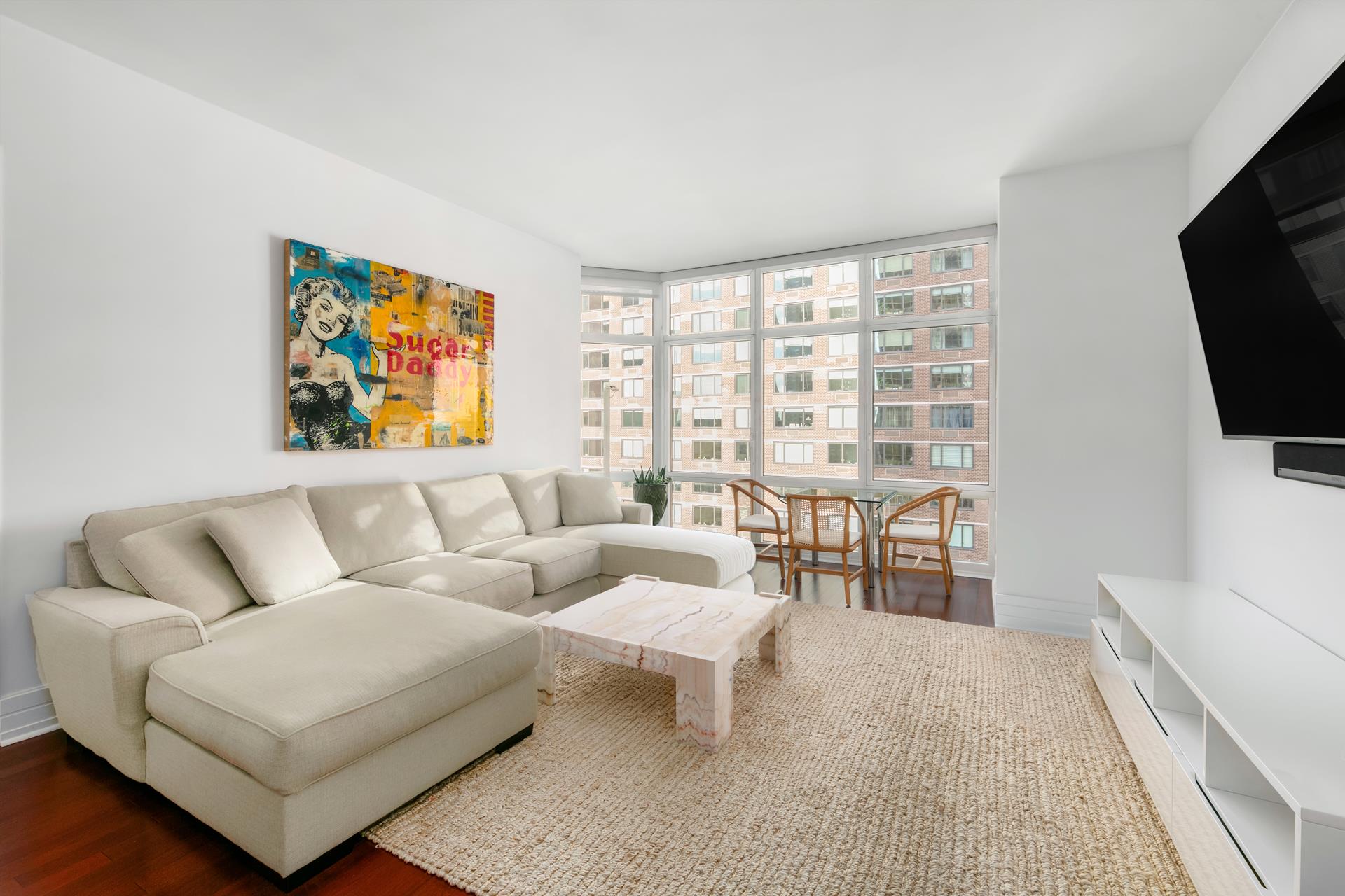 300 East 55th Street 18C, Sutton Place, Midtown East, NYC - 2 Bedrooms  
2 Bathrooms  
4 Rooms - 