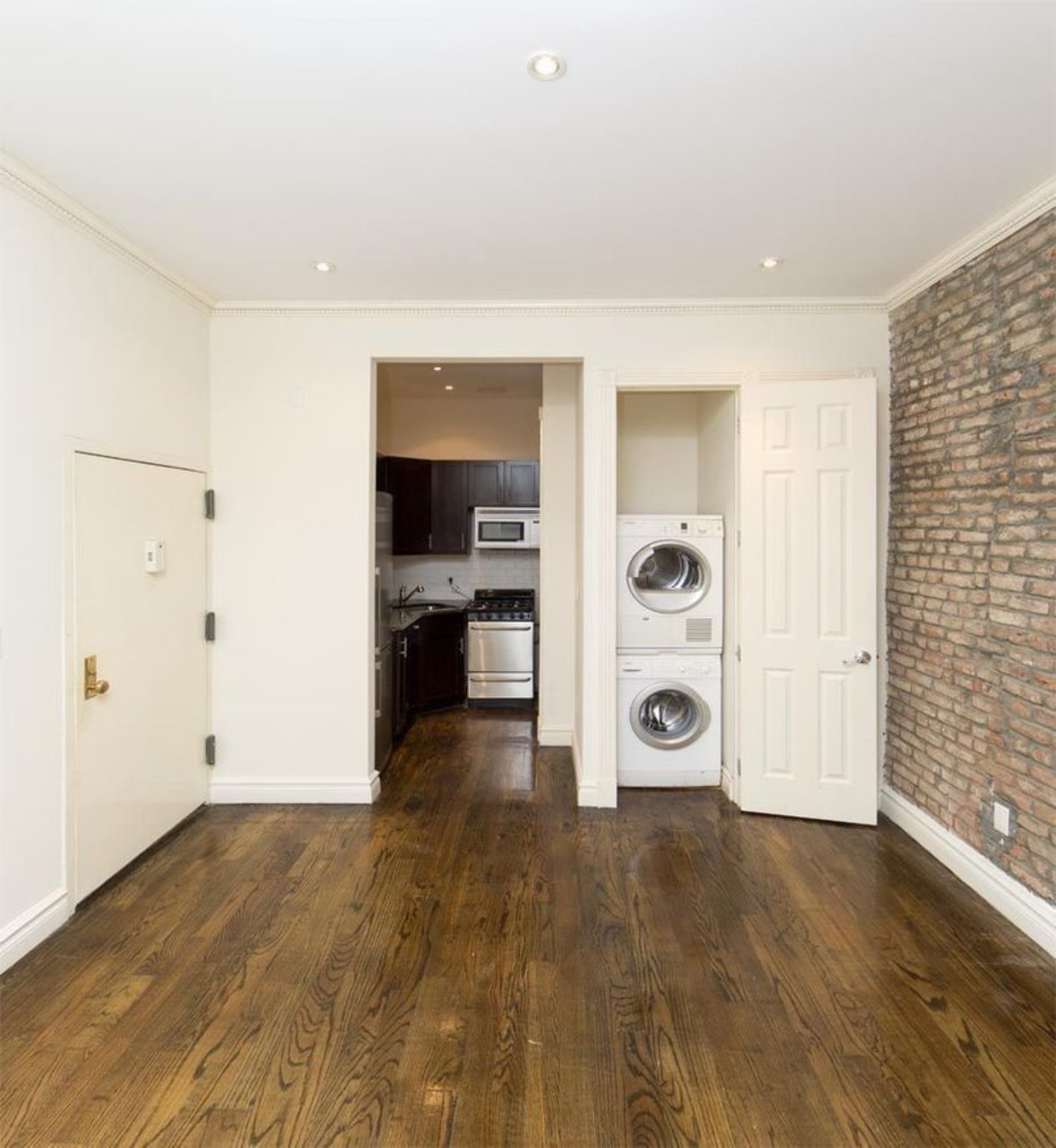 513 East 82nd Street 1D, Upper East Side, Upper East Side, NYC - 1 Bedrooms  
1 Bathrooms  
3 Rooms - 