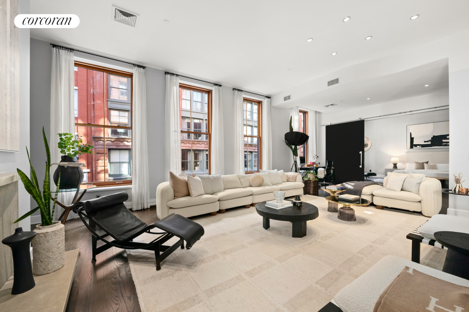 43 Wooster Street 2E, Soho, Downtown, NYC - 2 Bedrooms  
2 Bathrooms  
5 Rooms - 