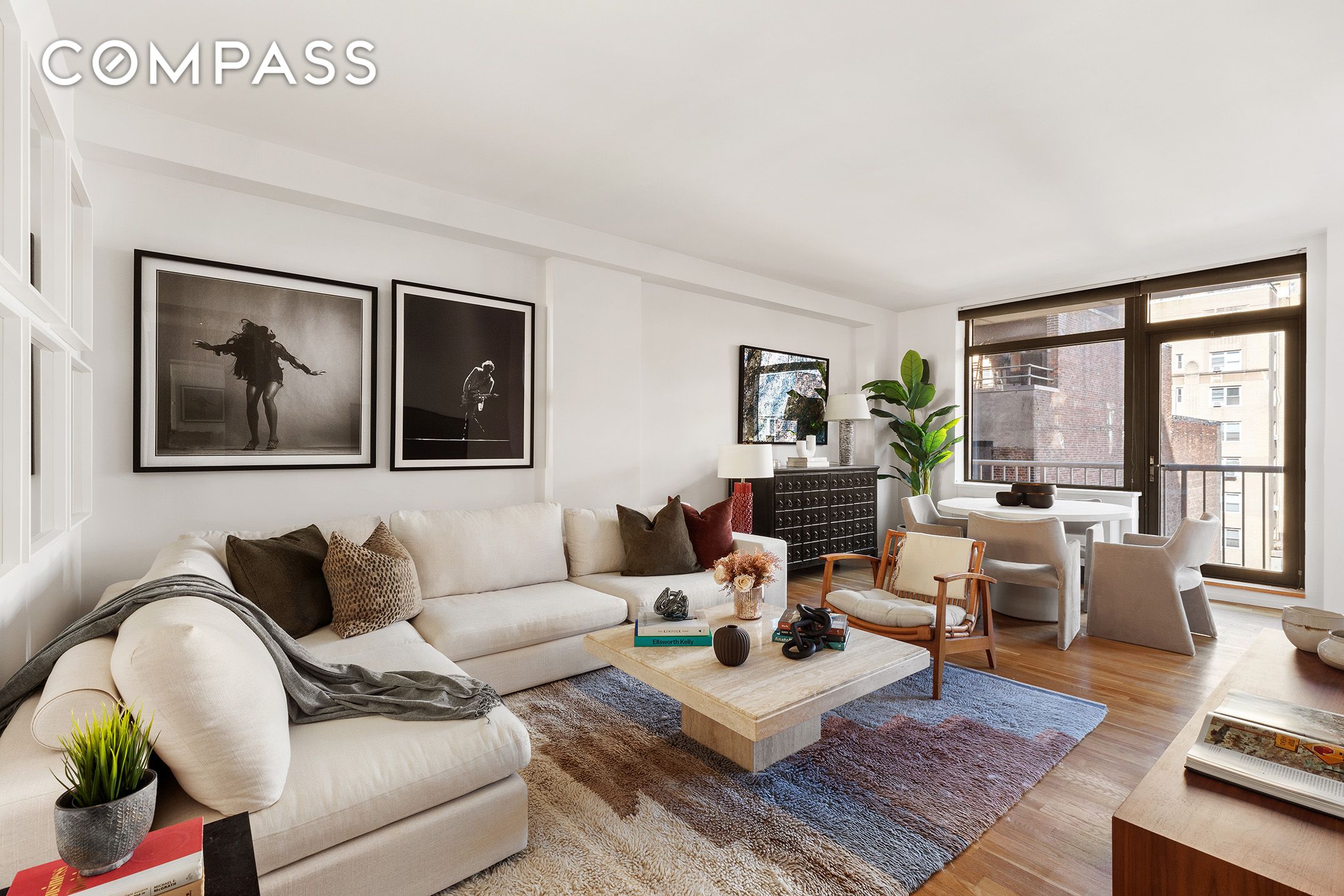 143 East 34th Street 10N, Murray Hill, Midtown East, NYC - 2 Bedrooms  
2 Bathrooms  
5 Rooms - 