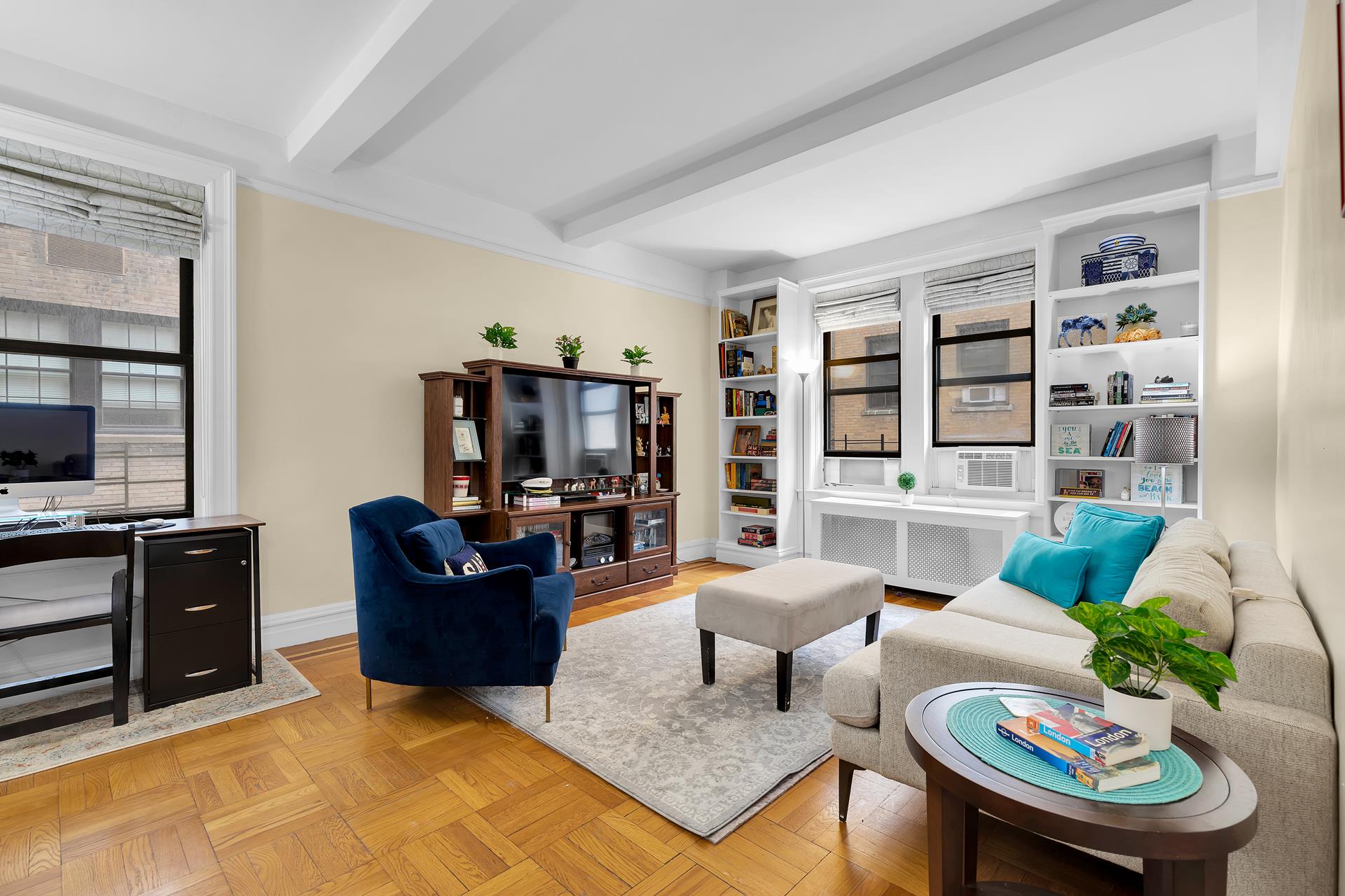 125 East 93rd Street 6, Carnegie Hill, Upper East Side, NYC - 1 Bedrooms  
1 Bathrooms  
3 Rooms - 