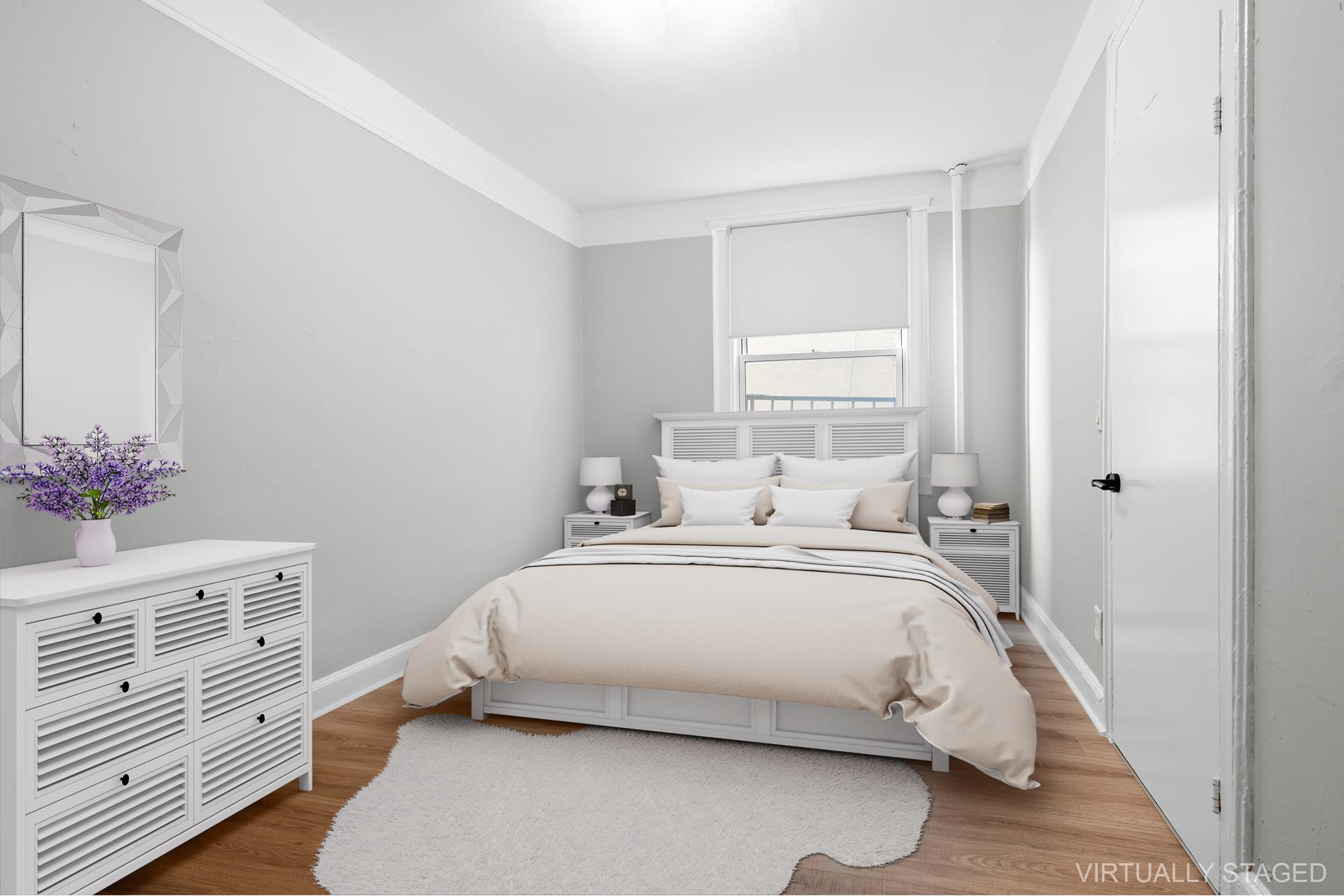 Photo 1 of 149 Sullivan Street 4C, SoHo, NYC, $720,000, Web #: 1090388822