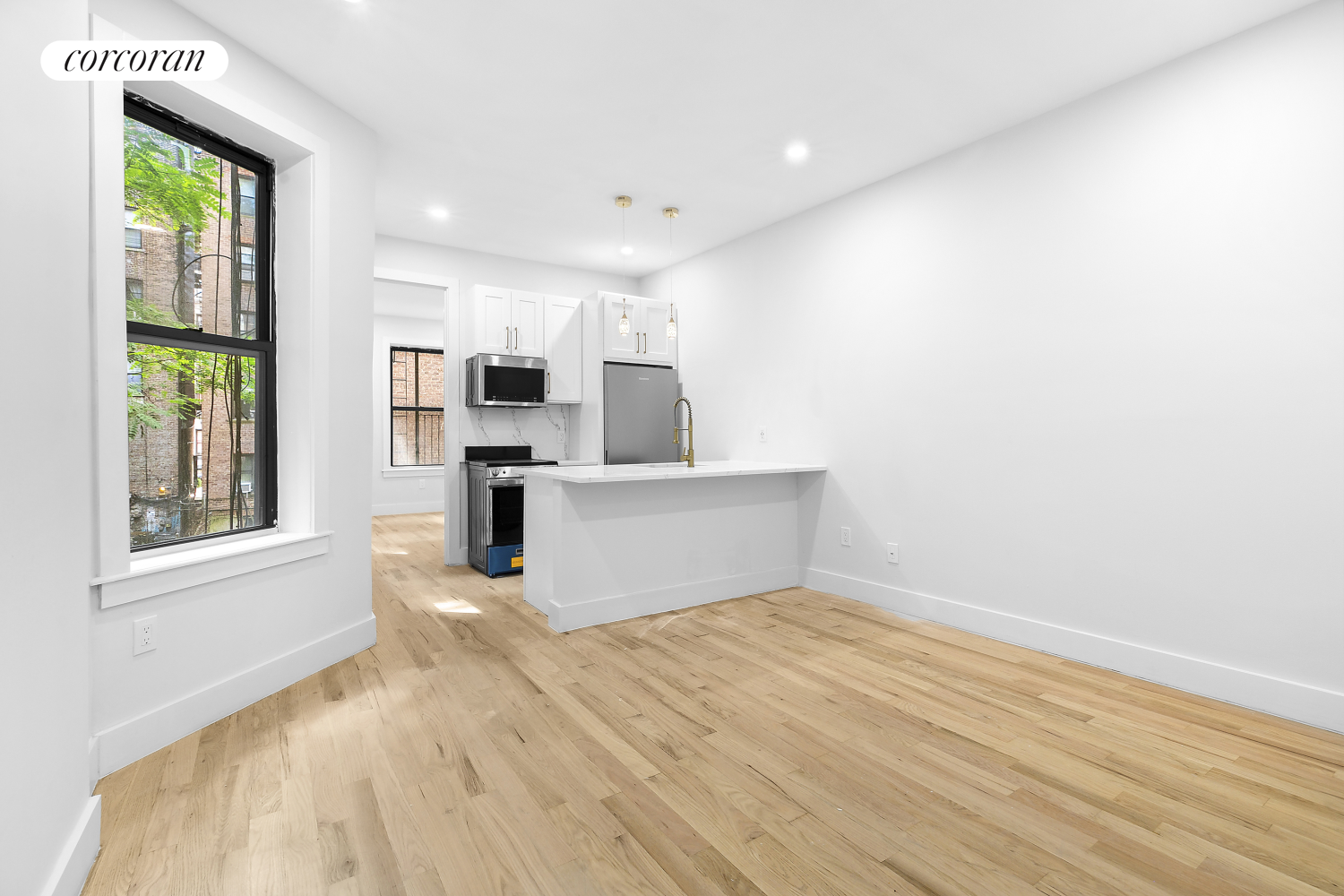 202 West 96th Street 1C, Upper West Side, Upper West Side, NYC - 2 Bedrooms  
1 Bathrooms  
4 Rooms - 