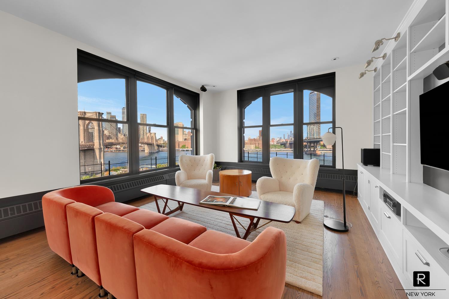 30 Main Street 11-G, Dumbo, Brooklyn, New York - 3 Bedrooms  
2.5 Bathrooms  
5 Rooms - 