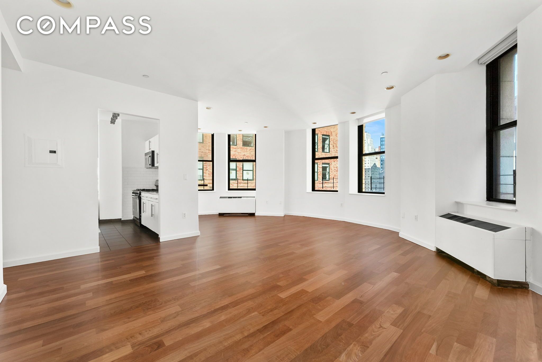 Photo 1 of 1 Wall Street Court 1405, Financial District, NYC, $8,500, Web #: 1090541475