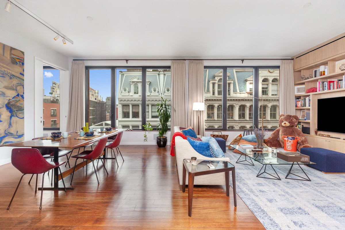 10 Bond Street 6W, Noho, Downtown, NYC - 2 Bedrooms  
2.5 Bathrooms  
4 Rooms - 