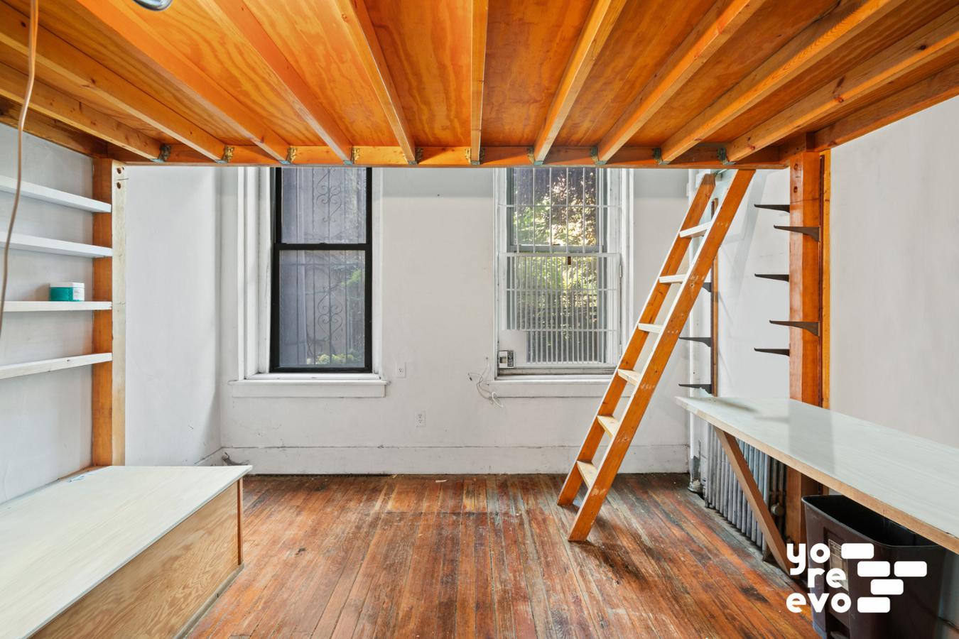 Photo 1 of 633 East 11th Street 3, East Village, NYC, $450,000, Web #: 1090543225