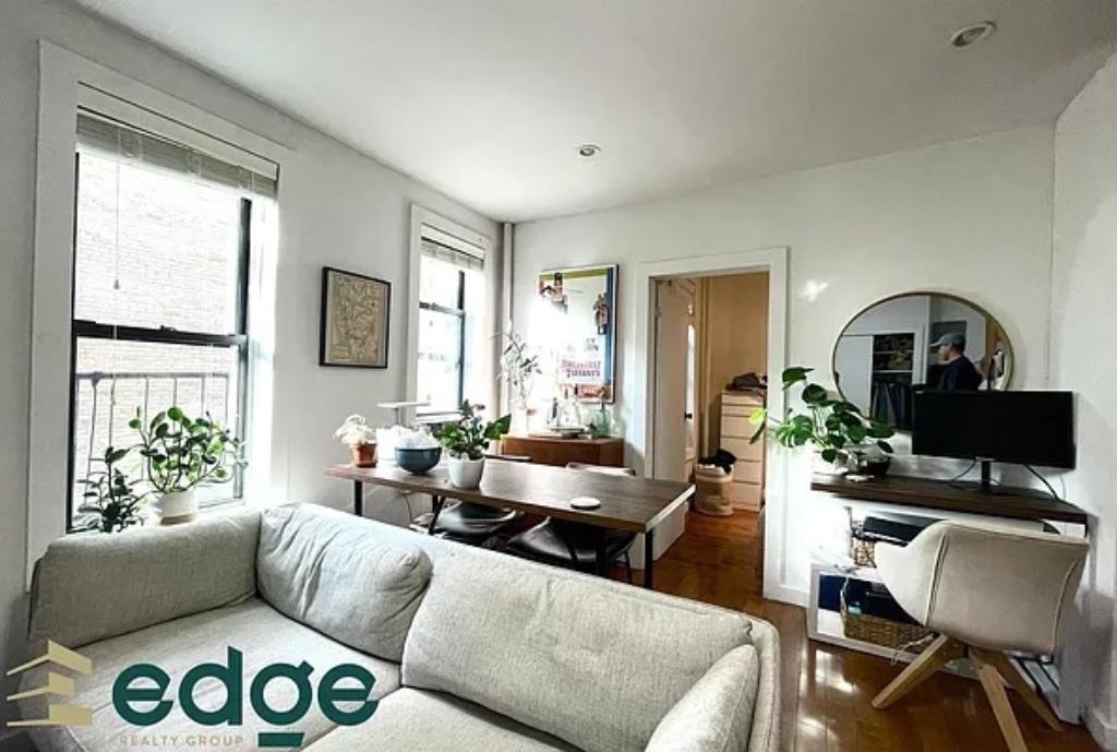 Photo 1 of 160 Havemeyer Street 33, Williamsburg, New York, $3,095, Web #: 1090547387