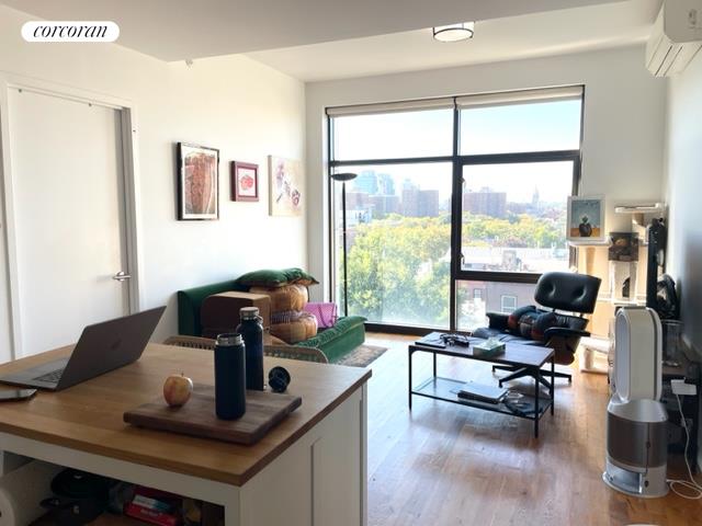 333 Atlantic Avenue 7A, Boerum Hill, Brooklyn, New York - 2 Bedrooms  
1 Bathrooms  
4 Rooms - 