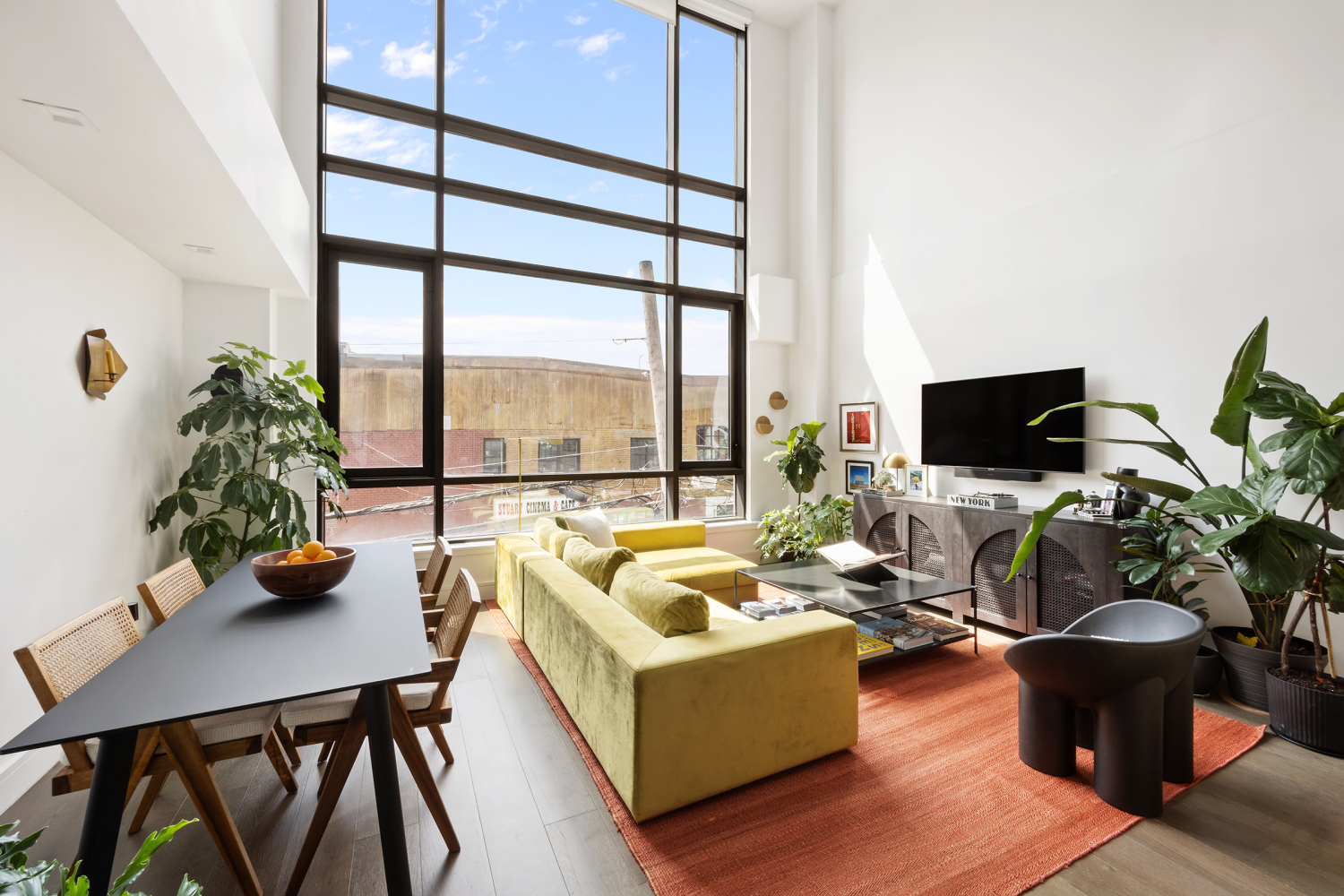 50 Greenpoint Avenue 3G, Greenpoint, Brooklyn, New York - 2 Bedrooms  
2.5 Bathrooms  
6 Rooms - 