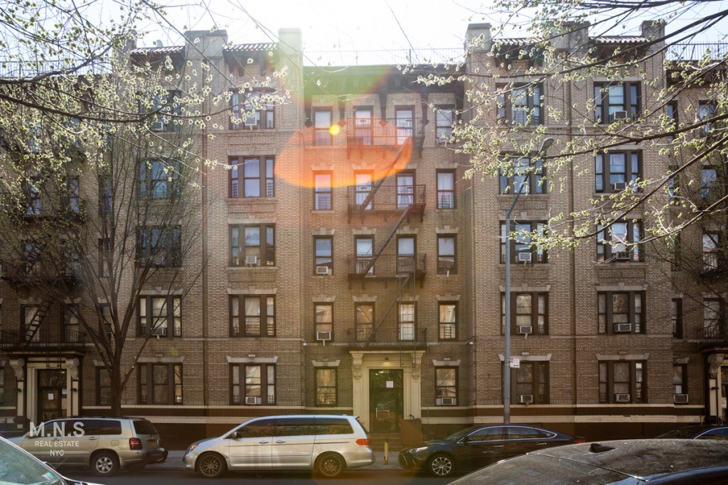 Photo 1 of 153 Vermilyea Avenue 4-D, Inwood, NYC, $2,050, Web #: 1092421873