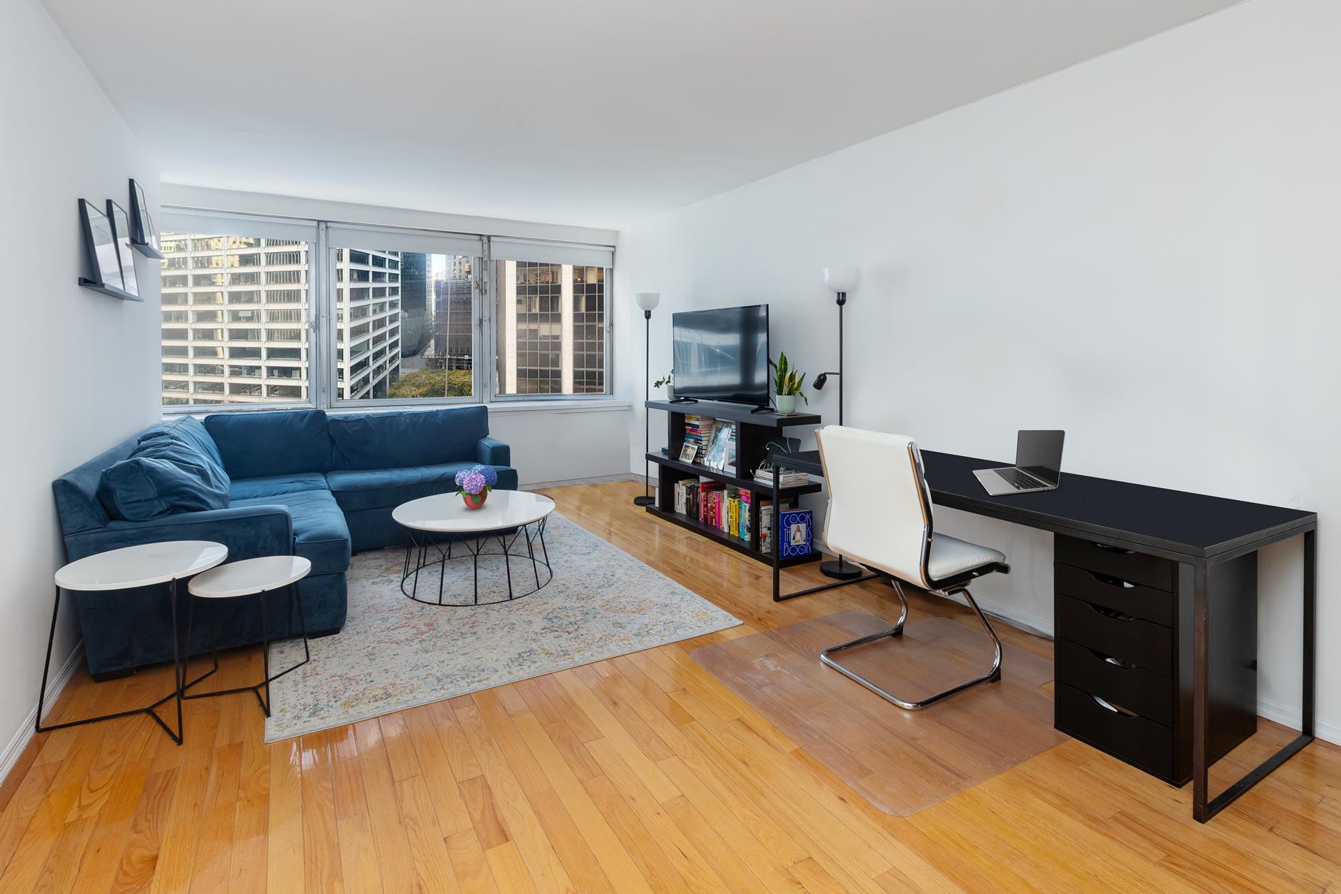 130 Water Street 9K, Financial District, Downtown, NYC - 2 Bedrooms  
1 Bathrooms  
4 Rooms - 