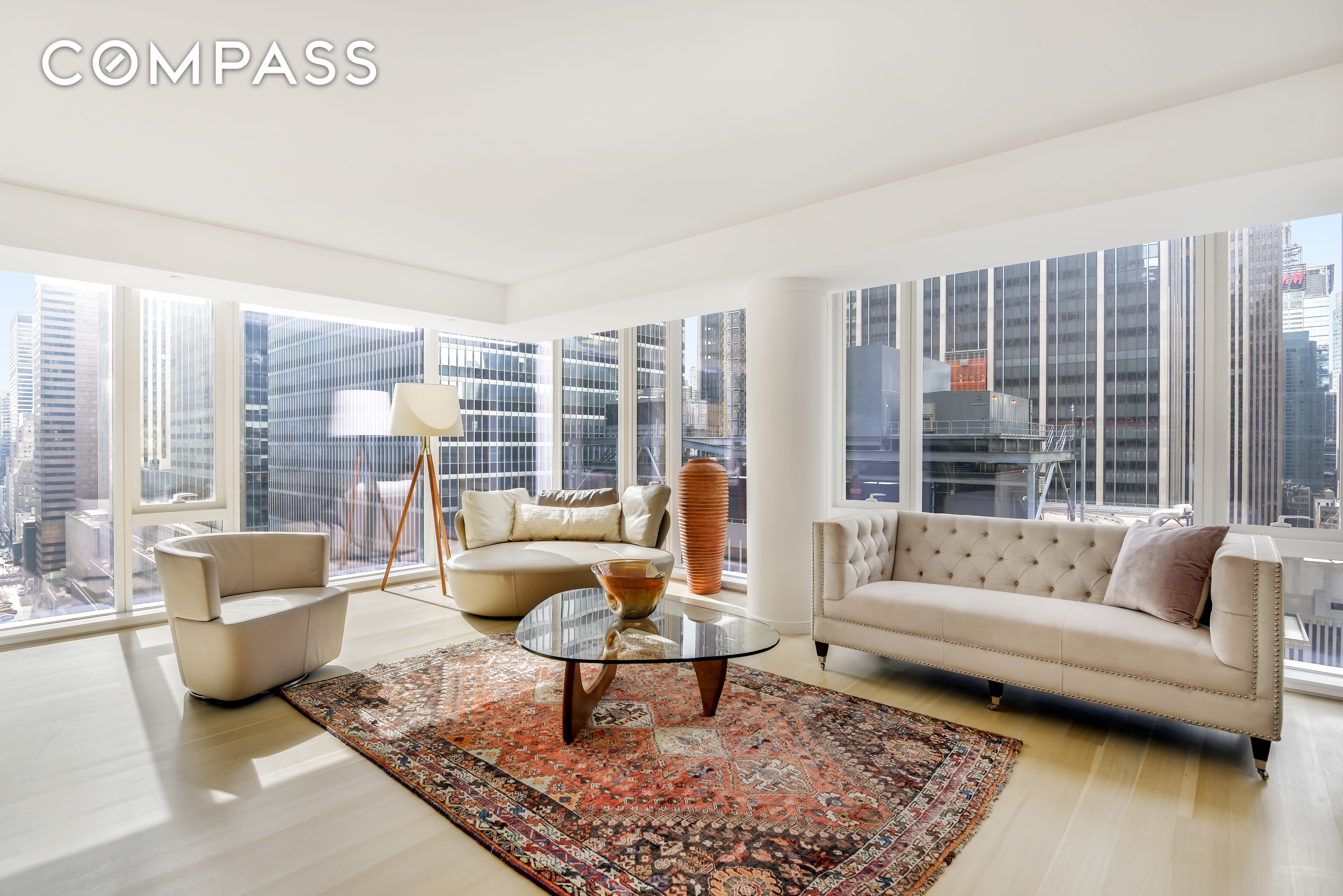 135 West 52nd Street 23C, Theater District, Midtown West, NYC - 2 Bedrooms  
2 Bathrooms  
4 Rooms - 