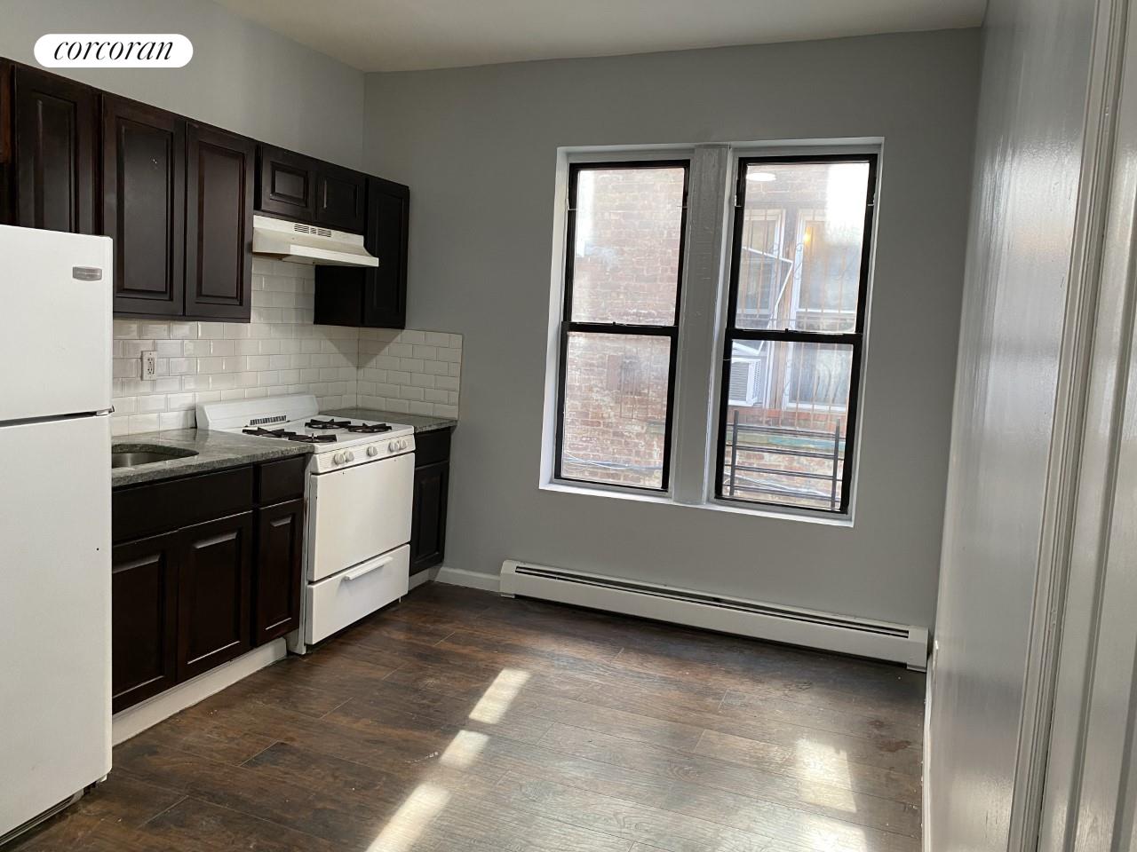 580 Georgia Avenue 1A, East New York, Brooklyn, New York - 2 Bedrooms  
1 Bathrooms  
4 Rooms - 