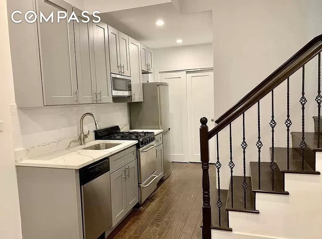 Photo 1 of 1150 2nd Avenue A1, Upper East Side, NYC, $6,000, Web #: 1092492662