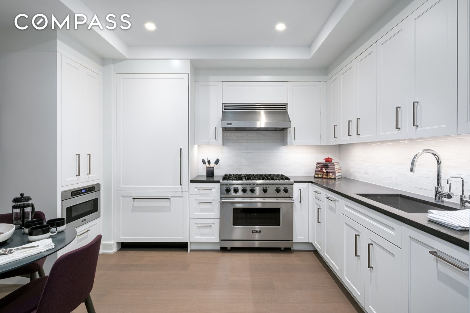 222 West 80th Street 15B, Upper West Side, Upper West Side, NYC - 2 Bedrooms  
2 Bathrooms  
4 Rooms - 