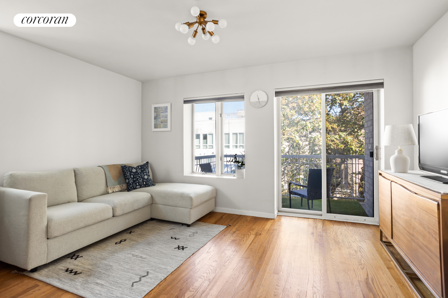 320 23rd Street 3B, Greenwood Heights, Brooklyn, New York - 1 Bedrooms  
1 Bathrooms  
4 Rooms - 