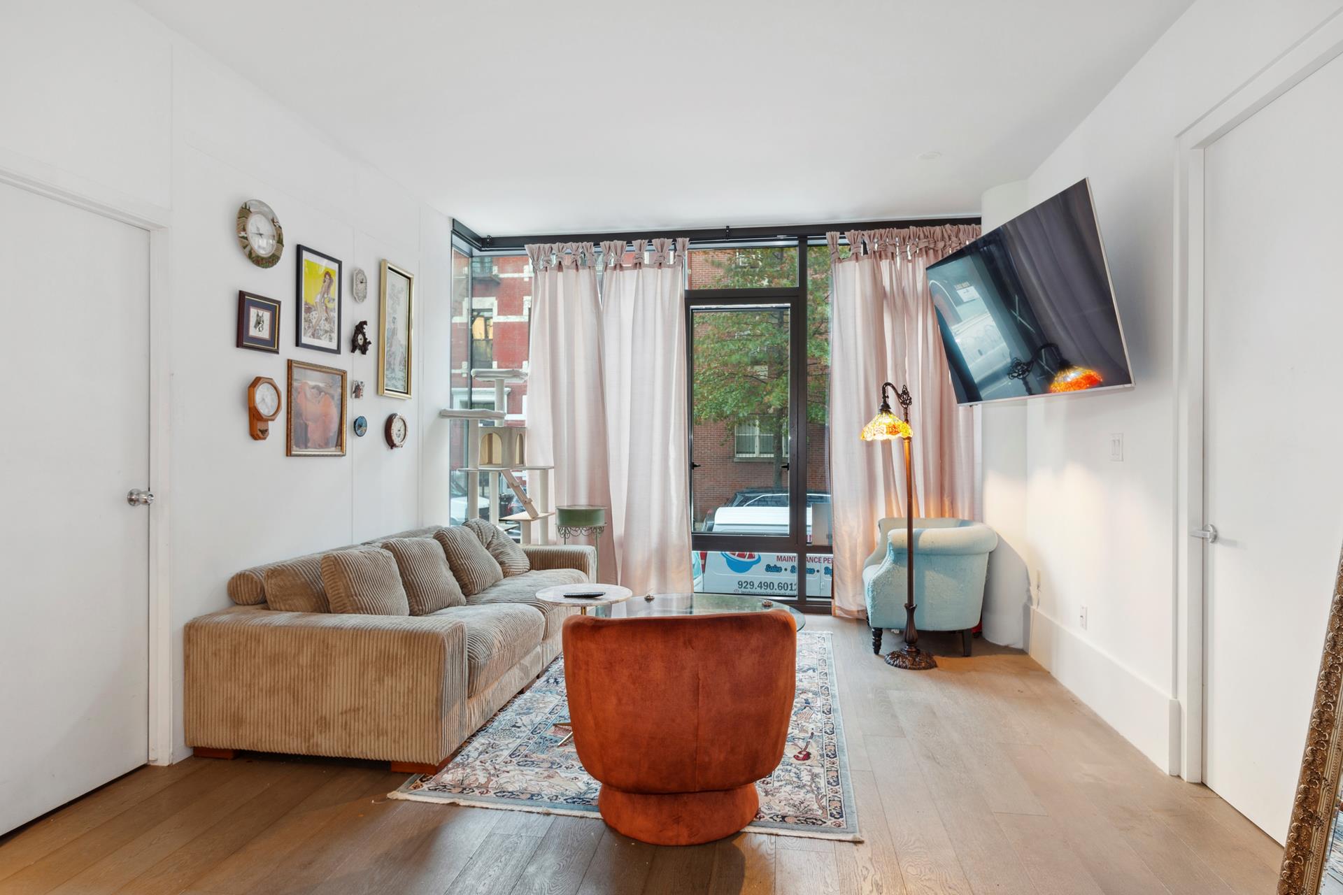 Photo 1 of 429 Kent Avenue 203, Williamsburg, New York, $1,390,000, Web #: 1092542208