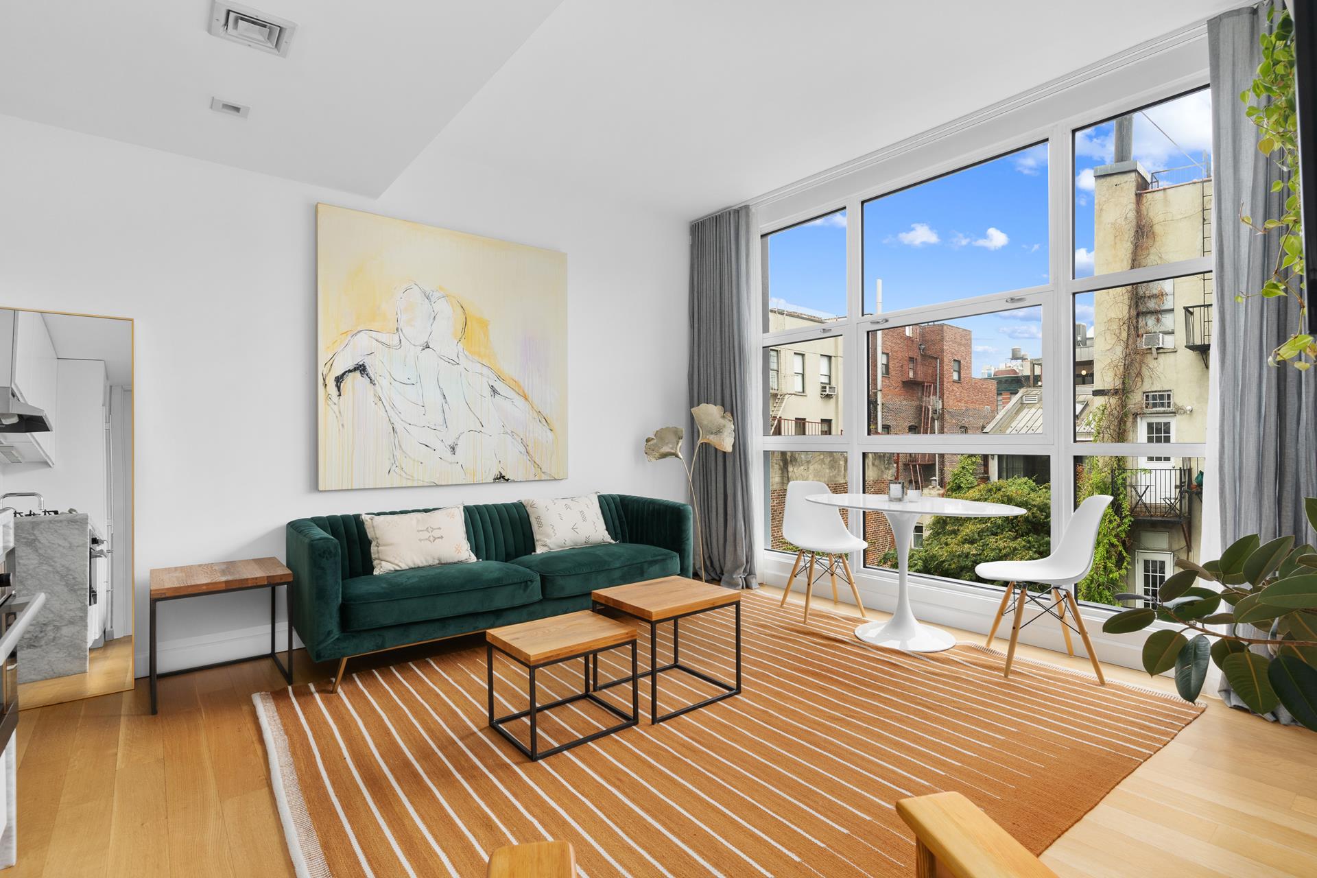 250 Bowery 5D, Nolita, Downtown, NYC - 1 Bedrooms  
1 Bathrooms  
3 Rooms - 