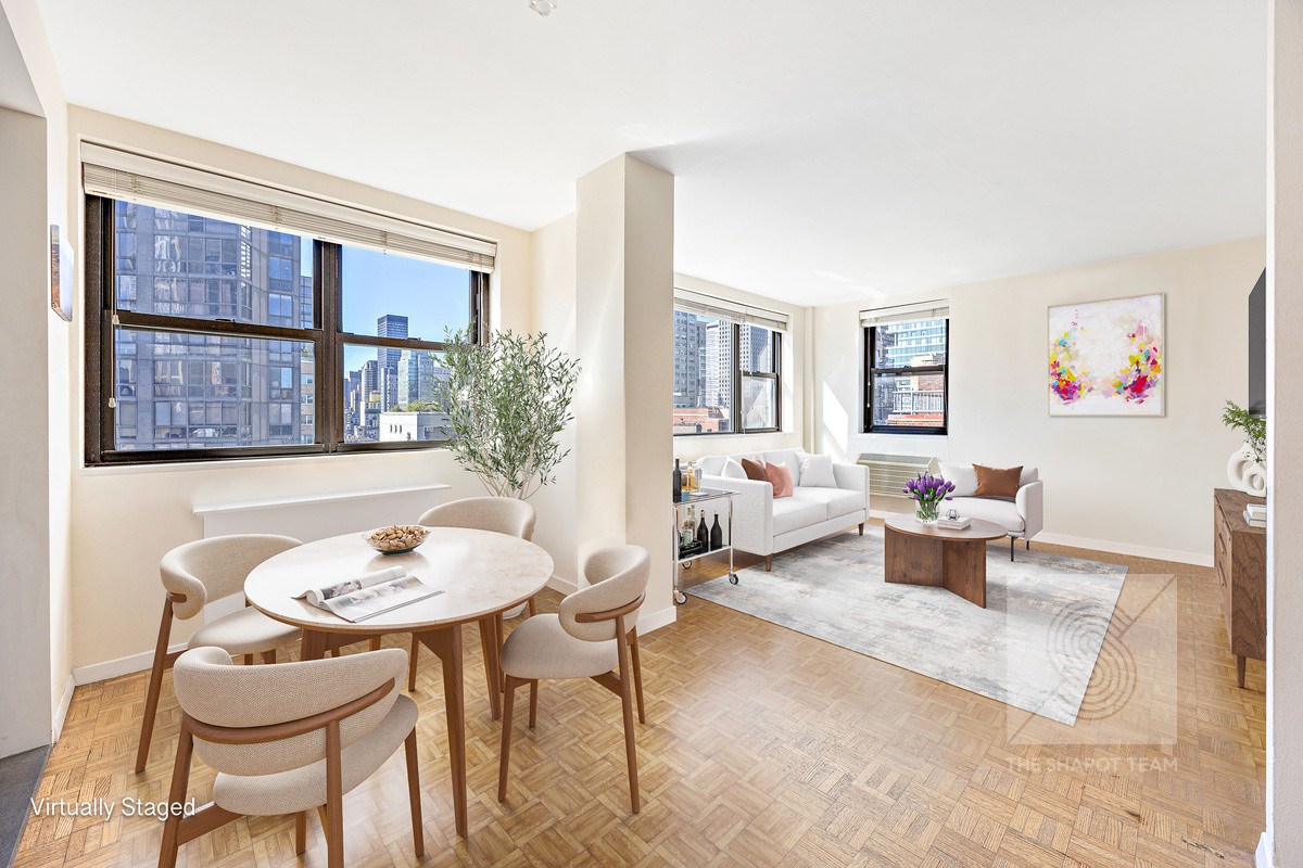 357 East 57th Street 20C, Sutton Place, Midtown East, NYC - 2 Bedrooms  
1 Bathrooms  
5 Rooms - 