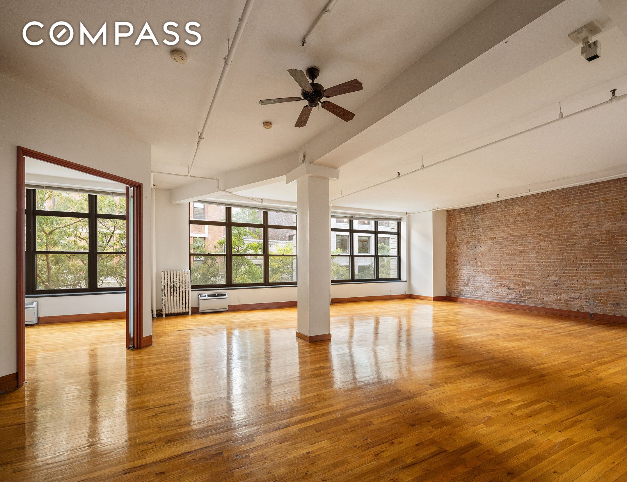 133 West 17th Street 3B, Chelsea, Downtown, NYC - 1 Bedrooms  
1 Bathrooms  
4 Rooms - 