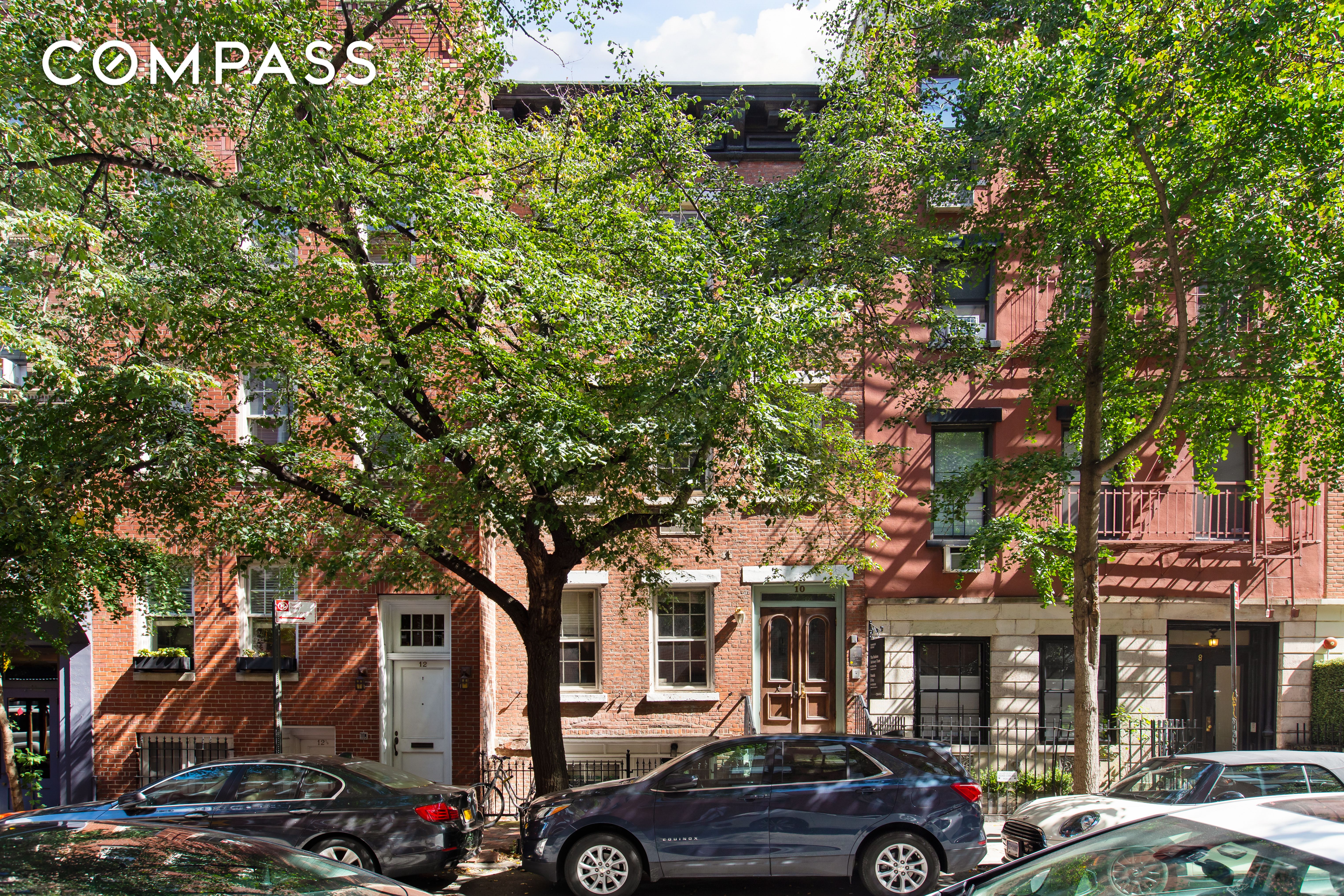 10 Bedford Street, West Village, Downtown, NYC - 6 Bedrooms  
4.5 Bathrooms  
10 Rooms - 