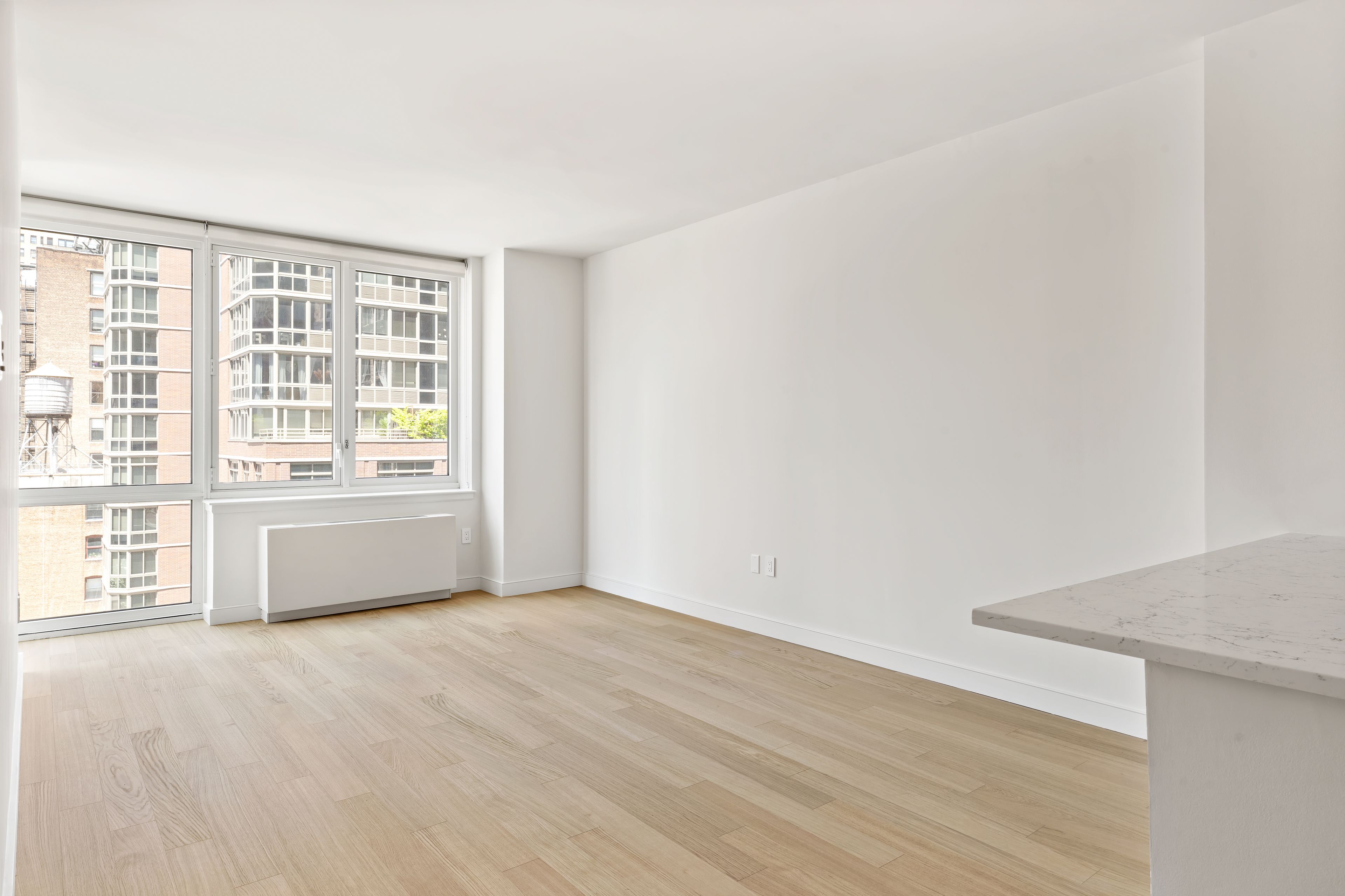 55 West 25th Street 30-J, Nomad, Downtown, NYC - 1 Bedrooms  
1.5 Bathrooms  
4 Rooms - 