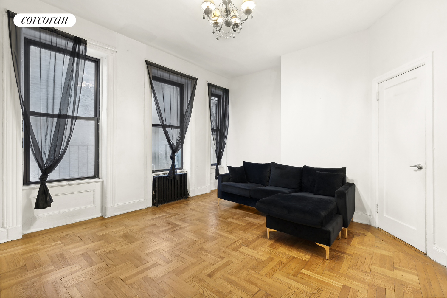 857 9th Avenue 3C, Hells Kitchen, Midtown West, NYC - 1 Bedrooms  
1 Bathrooms  
4 Rooms - 