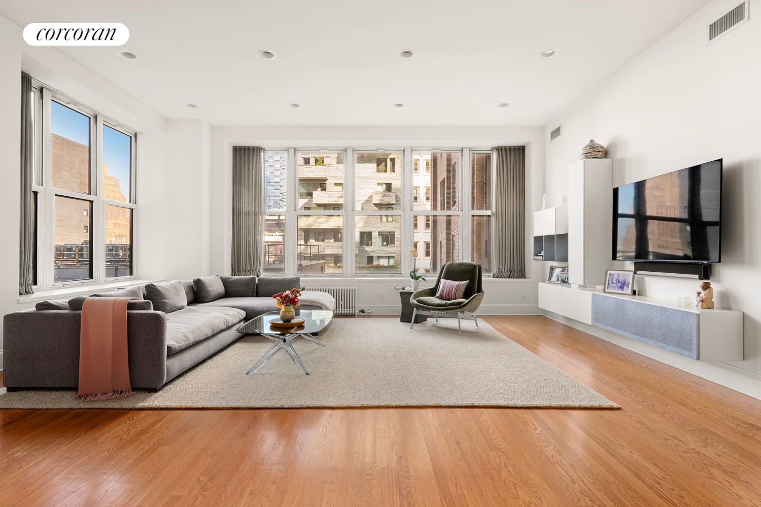 9 Murray Street 7Ne, Tribeca, Downtown, NYC - 3 Bedrooms  
2.5 Bathrooms  
6 Rooms - 