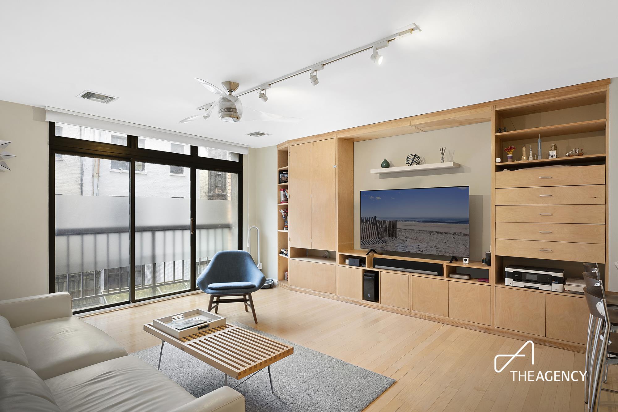 253 West 73rd Street 3-E, Upper West Side, Upper West Side, NYC - 1 Bedrooms  
1 Bathrooms  
3 Rooms - 