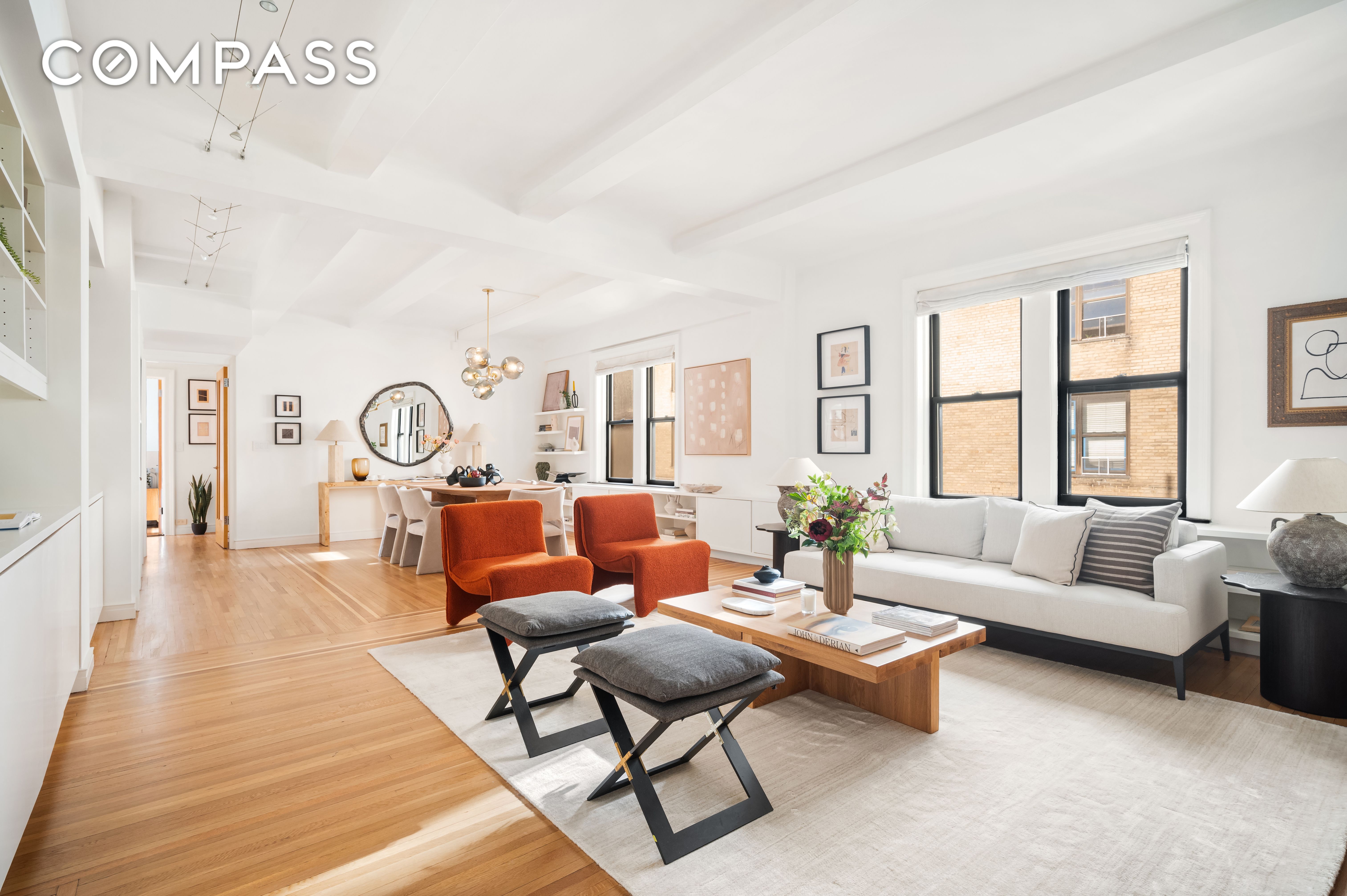 17 West 71st Street 9C, Upper West Side, Upper West Side, NYC - 2 Bedrooms  
2 Bathrooms  
4 Rooms - 