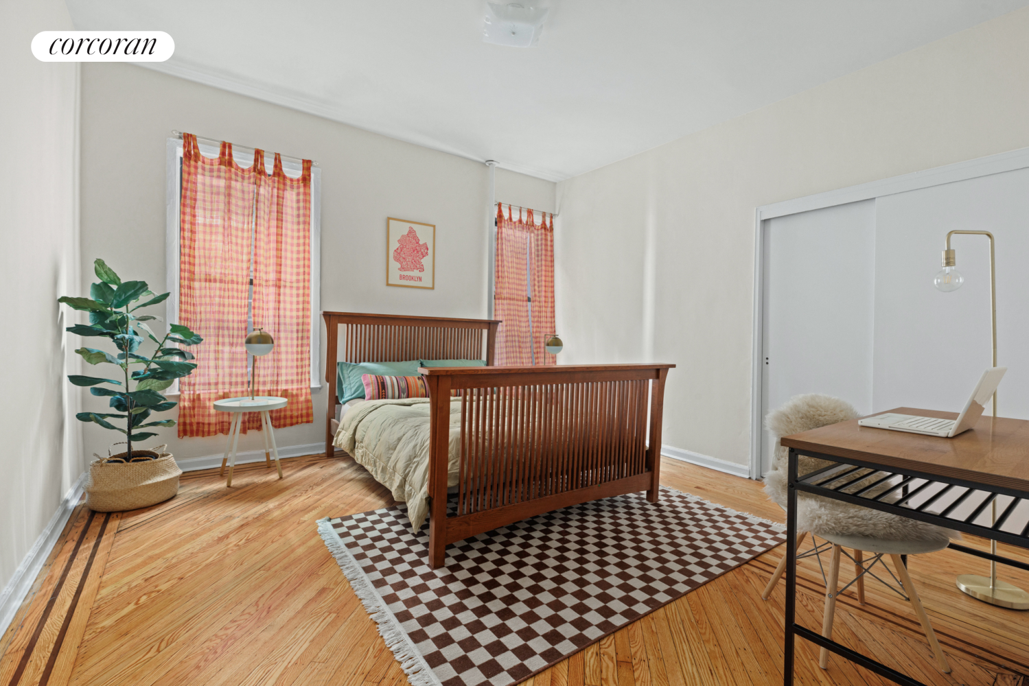 92 Prospect Park 2C, Park Slope, Brooklyn, New York - 2 Bedrooms  
1 Bathrooms  
3 Rooms - 