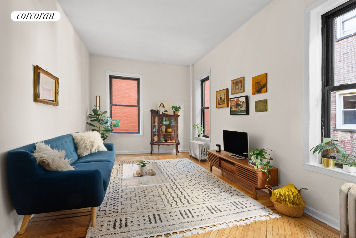 92 Prospect Park 2C, Park Slope, Brooklyn, New York - 2 Bedrooms  
1 Bathrooms  
3 Rooms - 