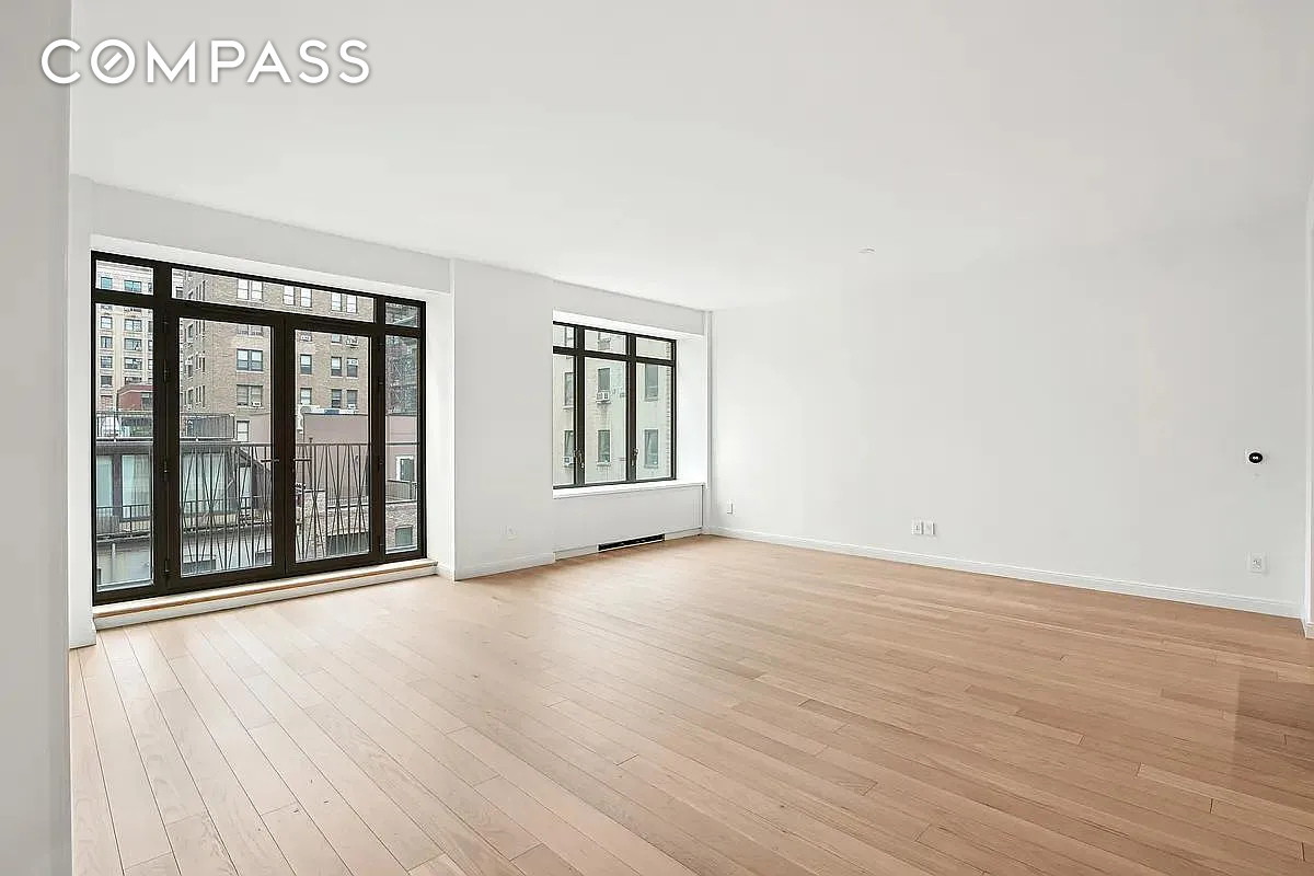 269 West 87th Street 9B, Upper West Side, Upper West Side, NYC - 3 Bedrooms  
3.5 Bathrooms  
7 Rooms - 