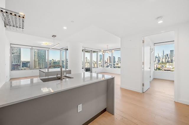 Photo 1 of 3 Court Square 1011, Long Island City, New York, $2,380,000, Web #: 1093823274