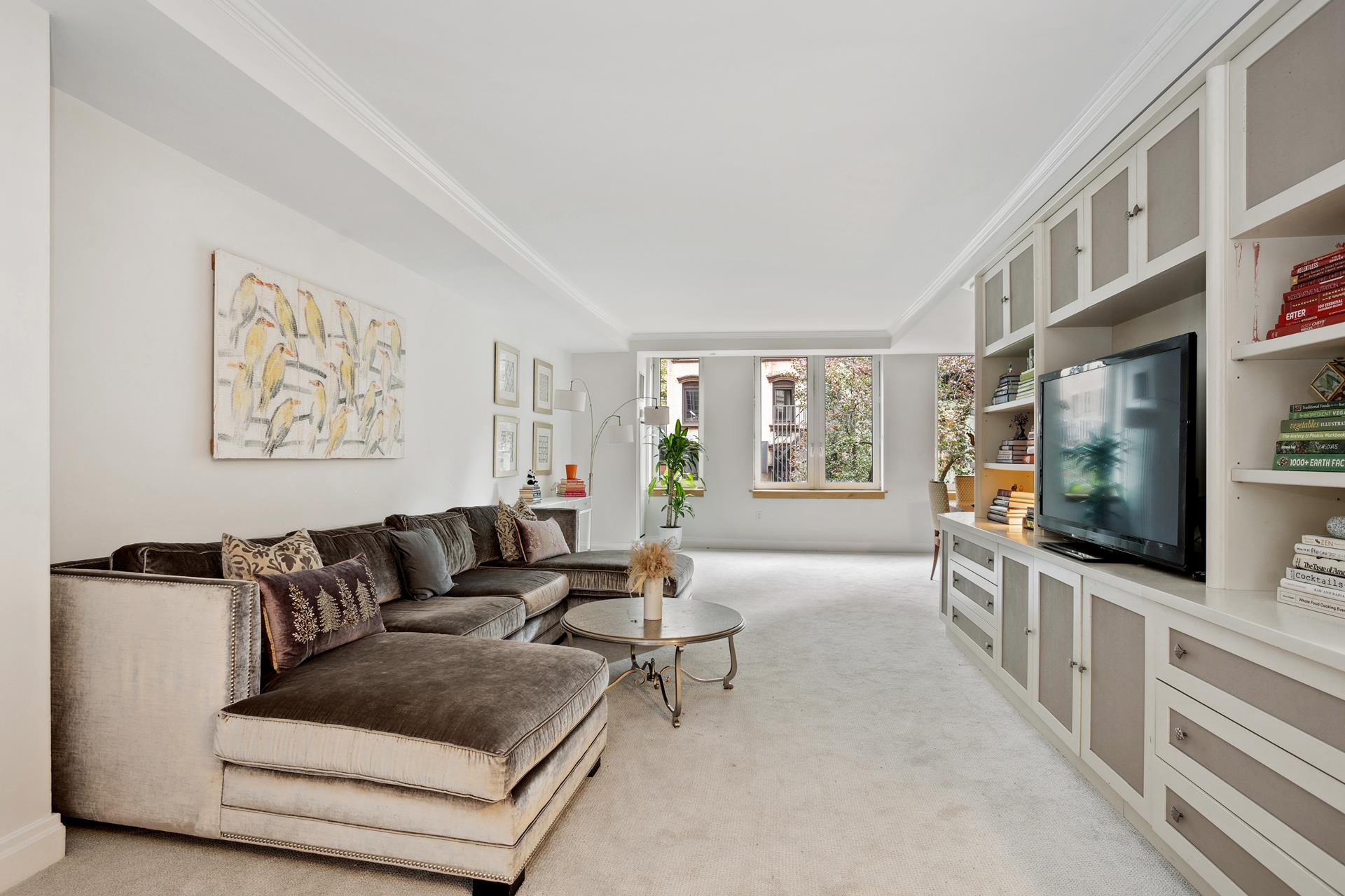 Photo 1 of 188 East 78th Street 4D, Upper East Side, NYC, $2,395,000, Web #: 1094501708