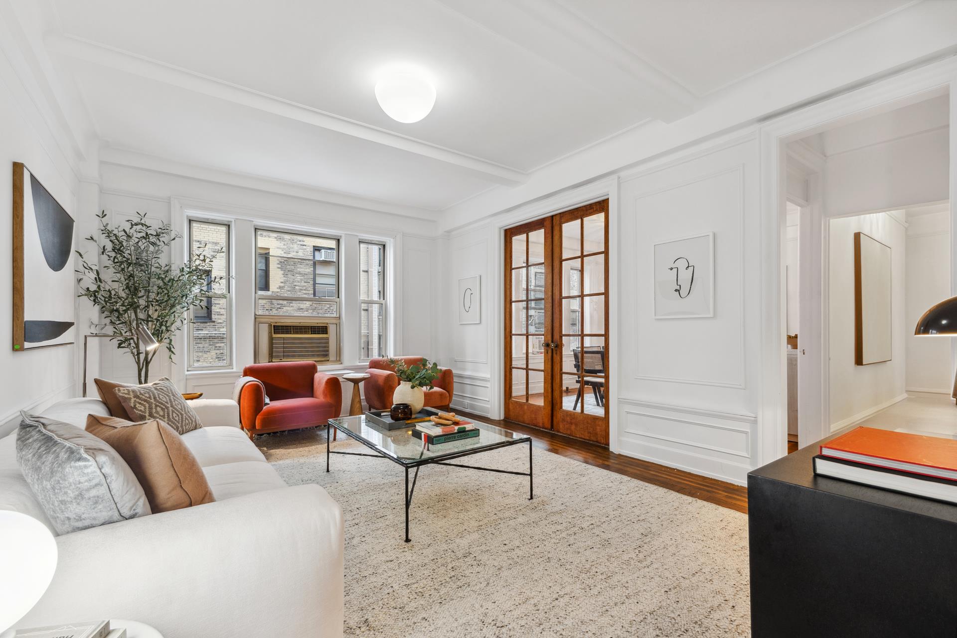 160 West 87th Street 7B, Upper West Side, Upper West Side, NYC - 2 Bedrooms  
1 Bathrooms  
5 Rooms - 