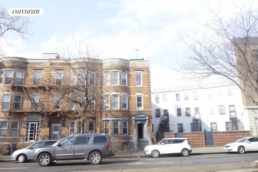 1509 Eastern Parkway, Crown Heights, Brooklyn, New York - 9 Bedrooms  
3 Bathrooms  
12 Rooms - 