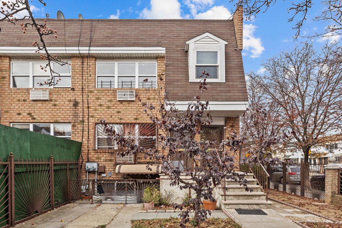 Photo 1 of 1091 Hancock Street, Bushwick, New York, $1,499,000, Web #: 1095080143