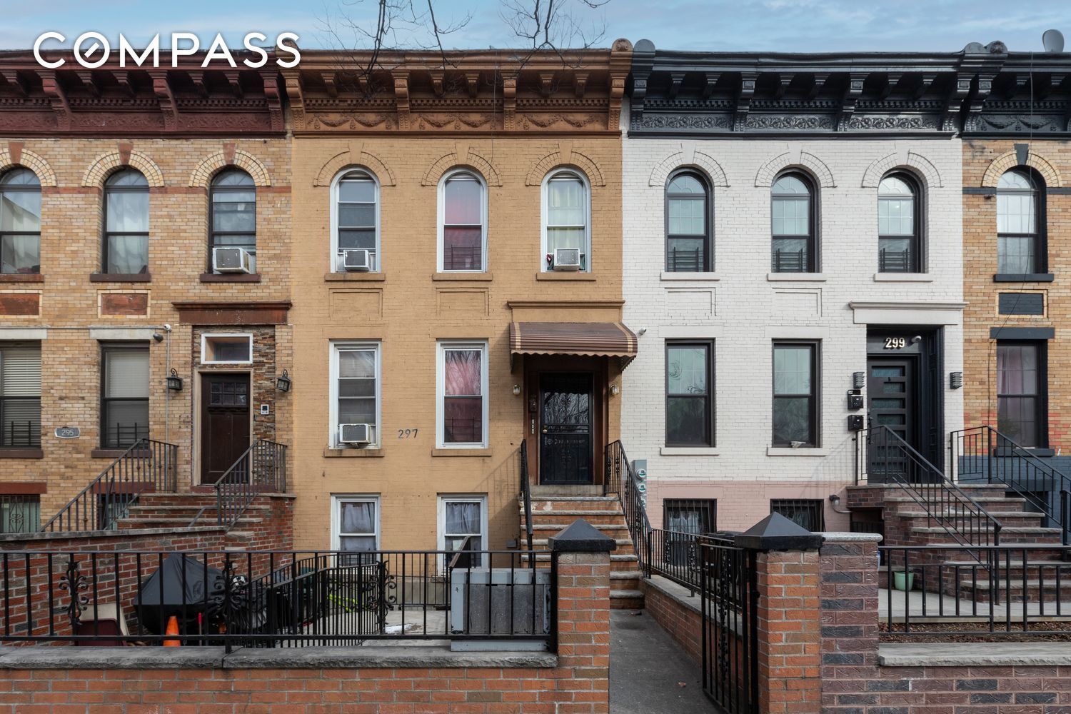 297 Pennsylvania Avenue, East New York, Brooklyn, New York - 8 Bedrooms  
3 Bathrooms  
14 Rooms - 